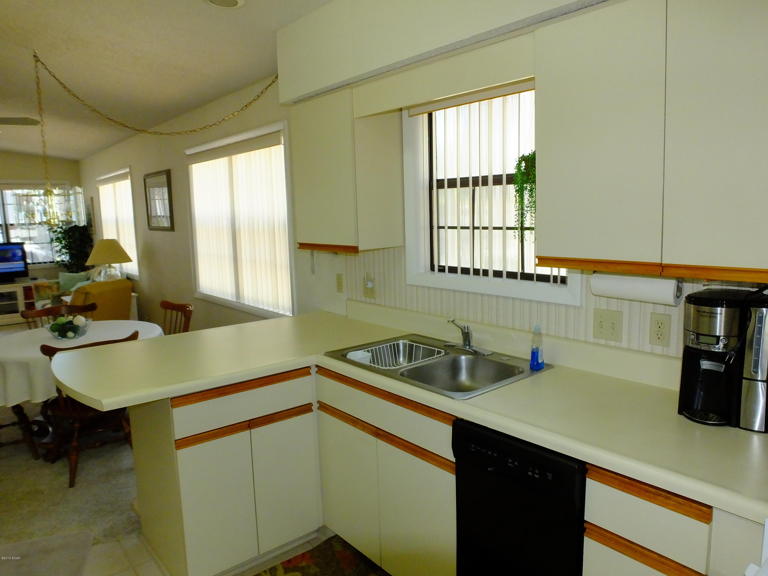 Venture Out Travel Trail - Residential