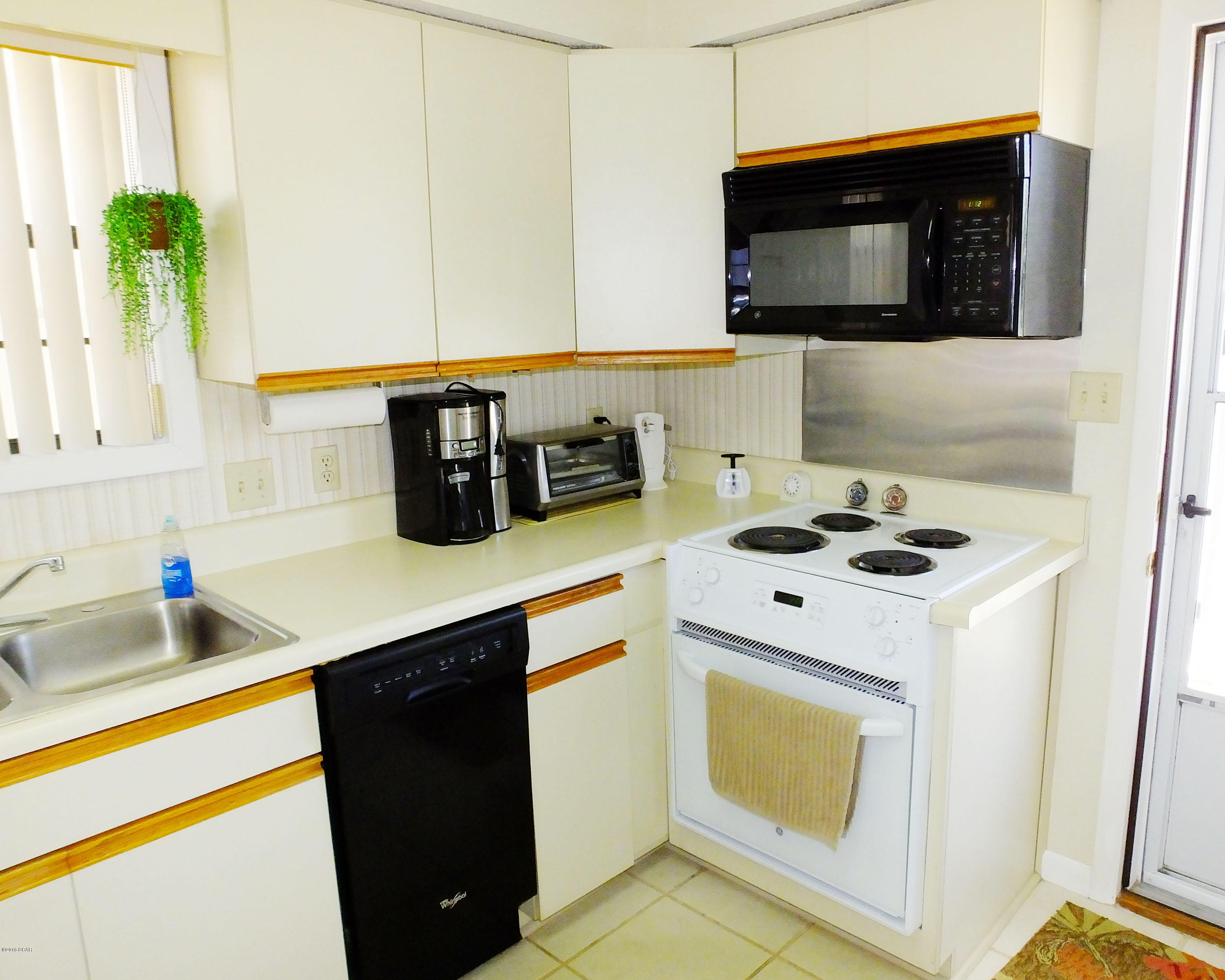 Venture Out Travel Trail - Residential