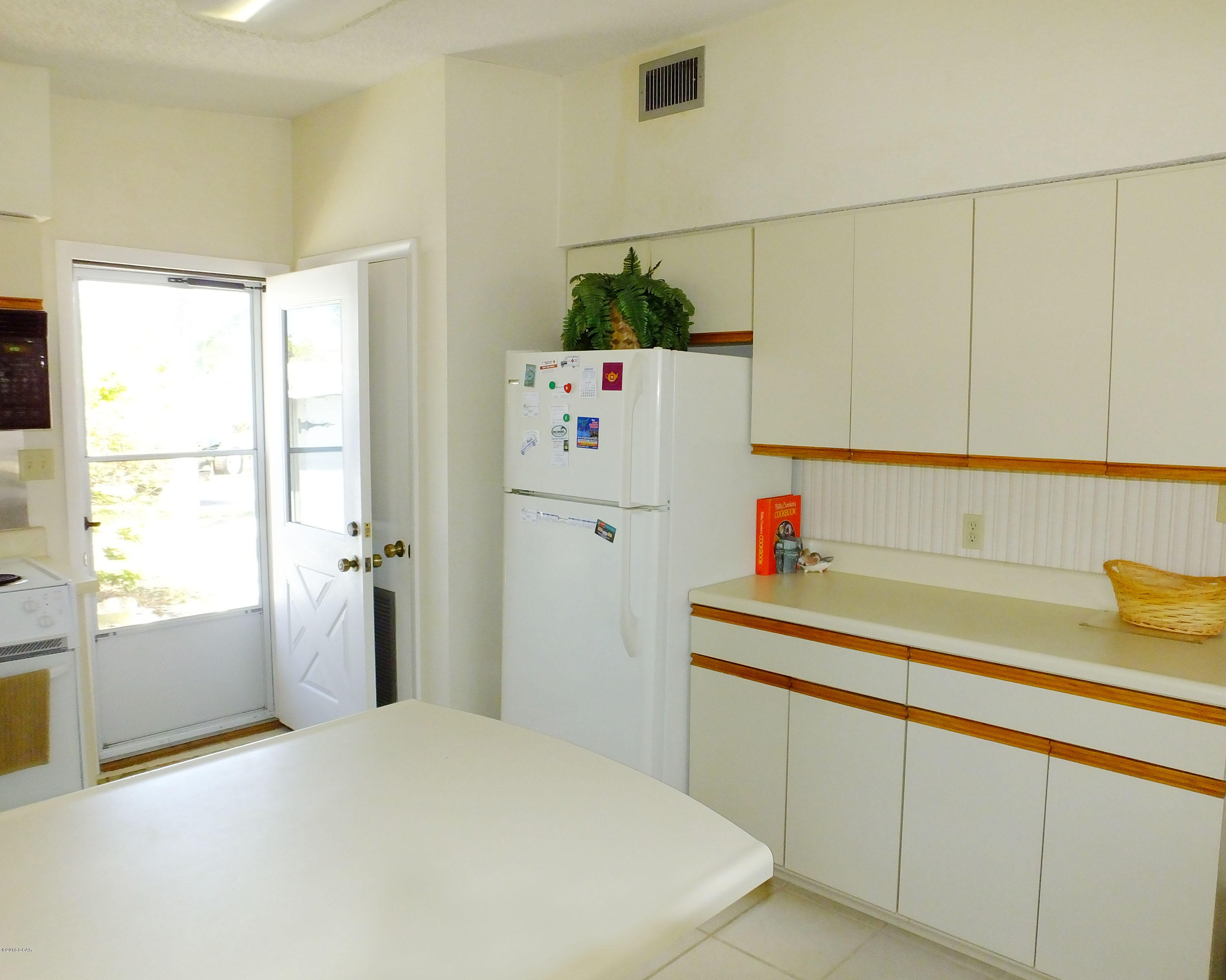 Venture Out Travel Trail - Residential