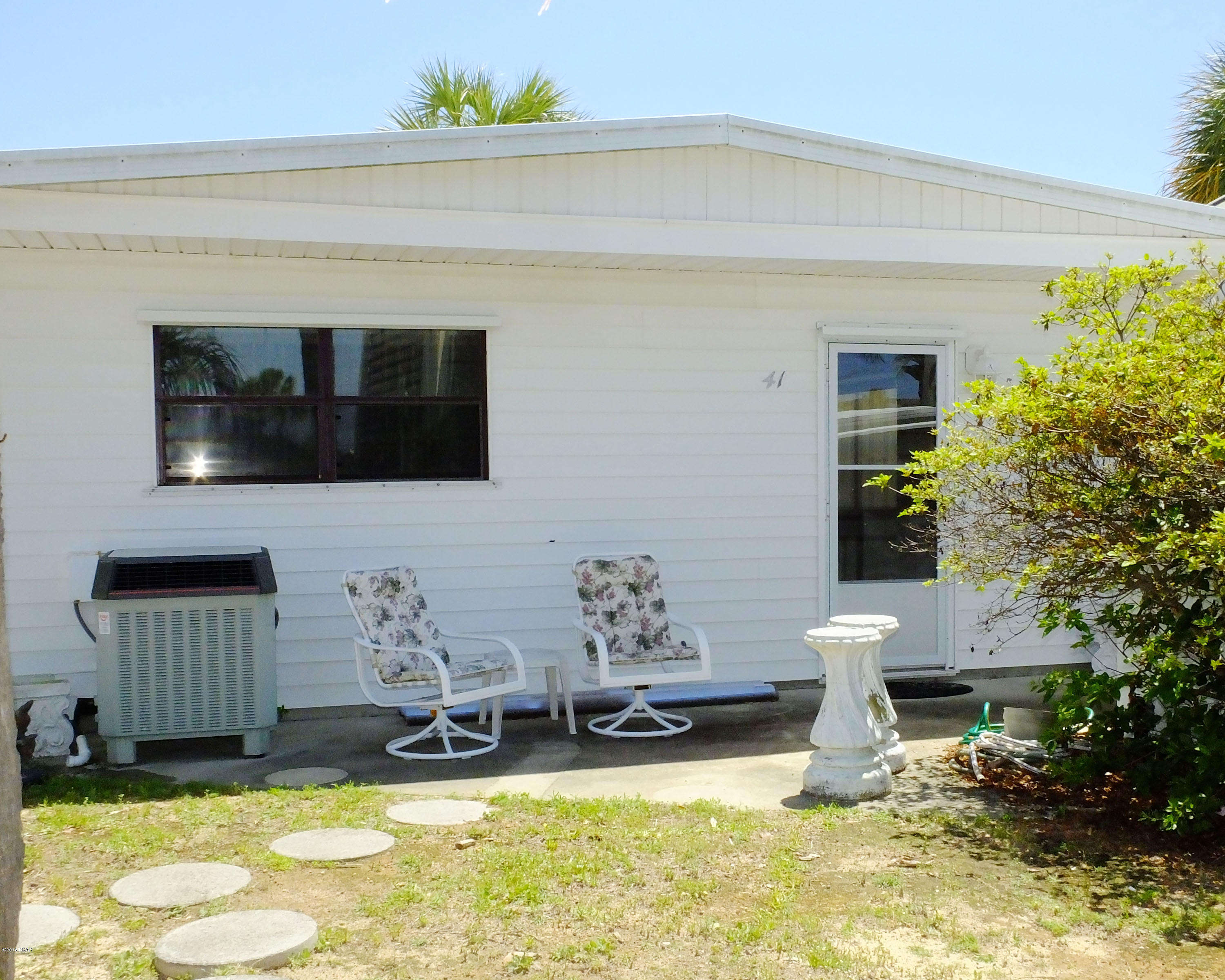 Venture Out Travel Trail - Residential