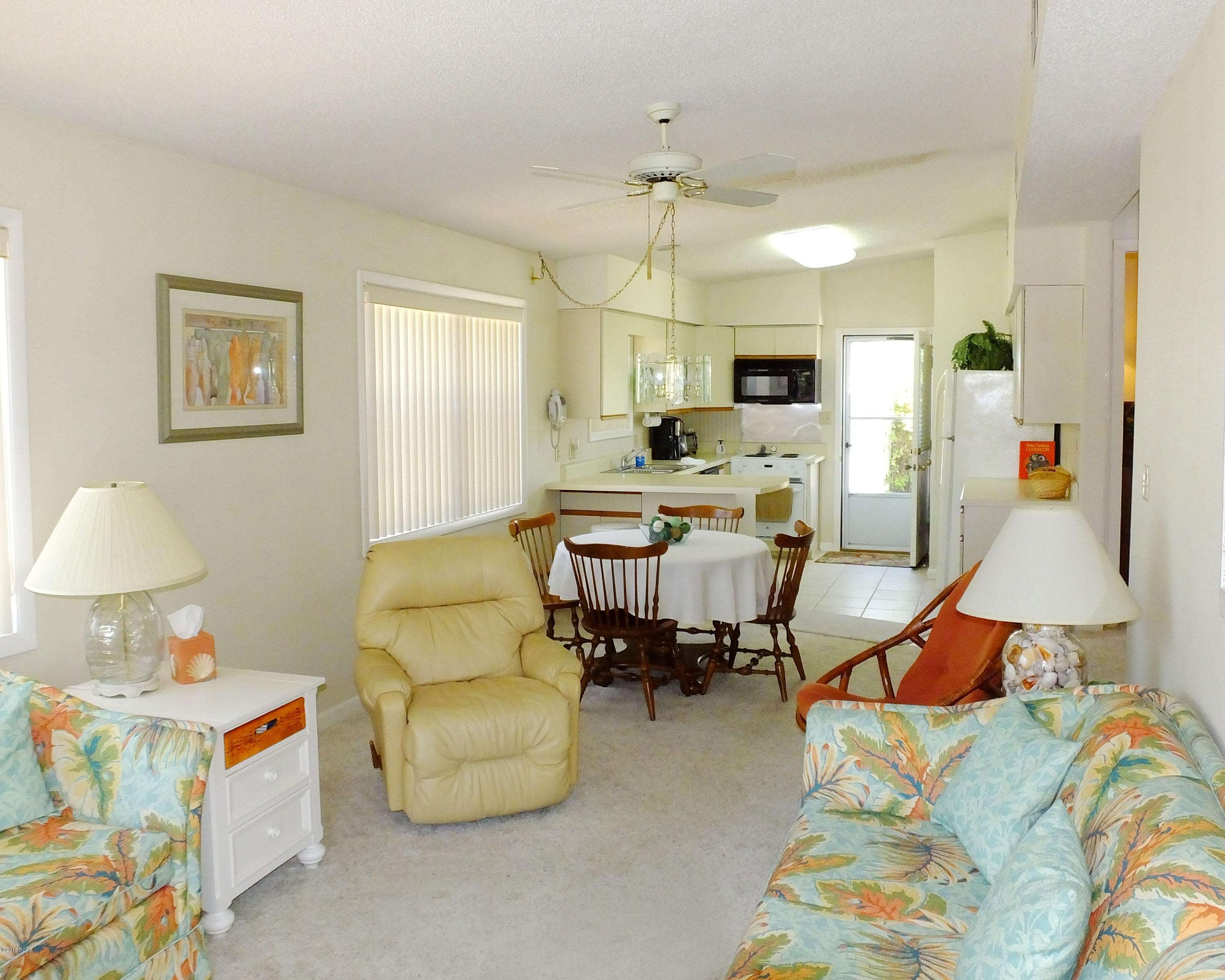 Venture Out Travel Trail - Residential