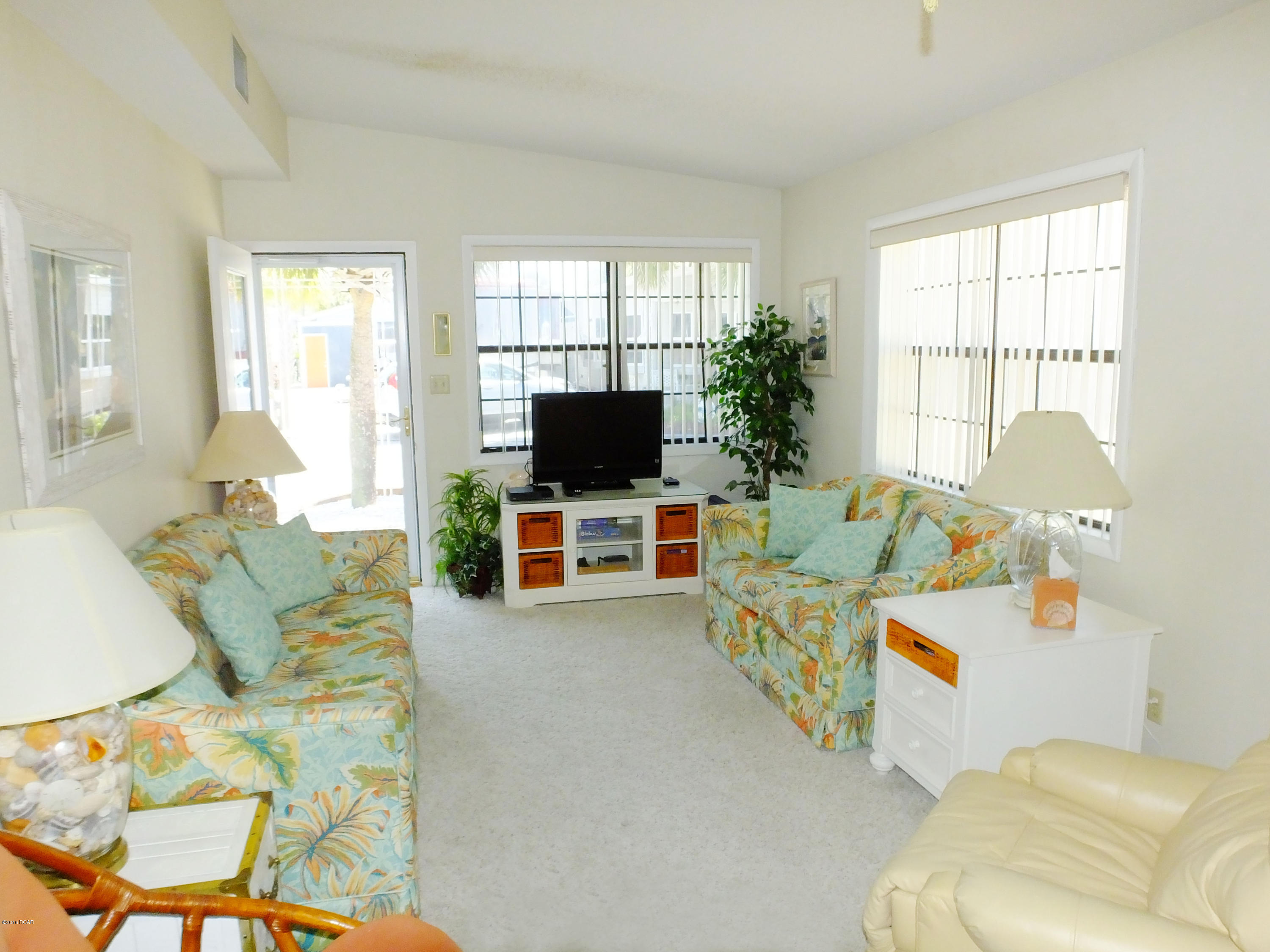 Venture Out Travel Trail - Residential