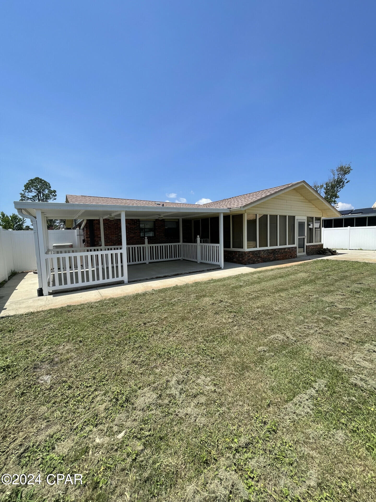 Hentz 1st Add Unit B - Residential