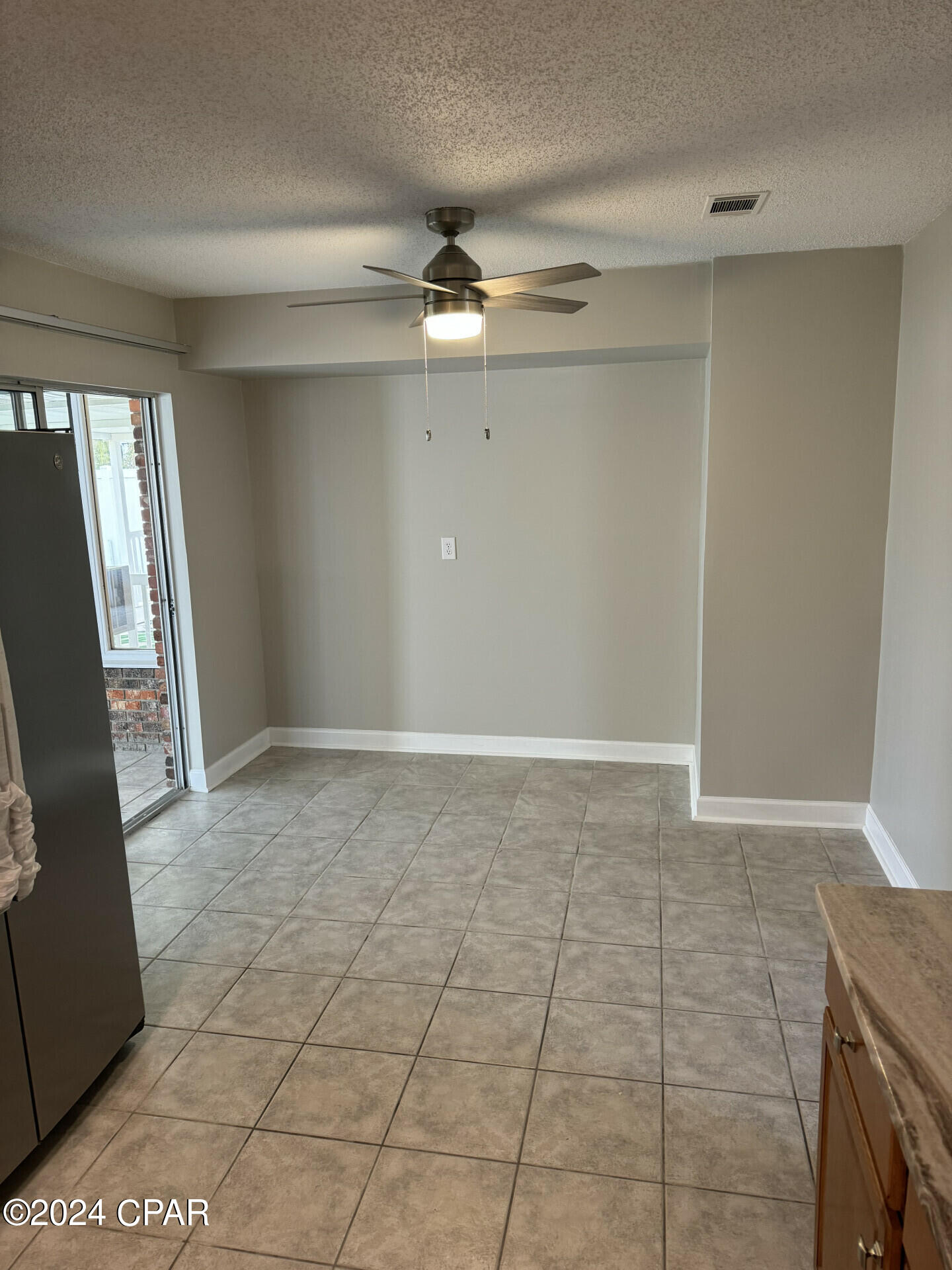 Hentz 1st Add Unit B - Residential