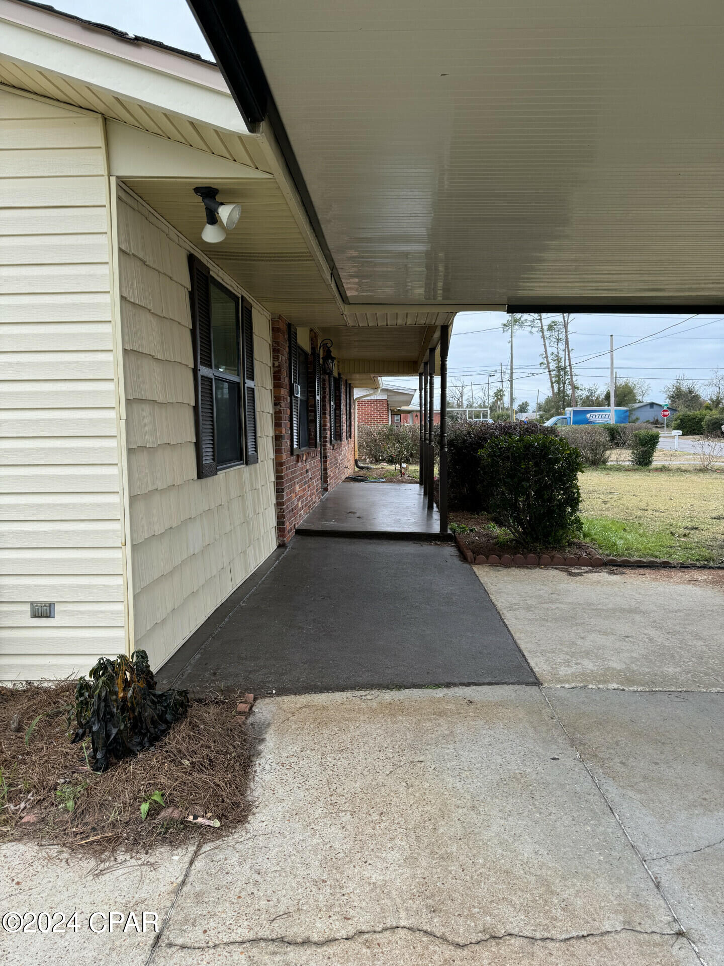 Hentz 1st Add Unit B - Residential