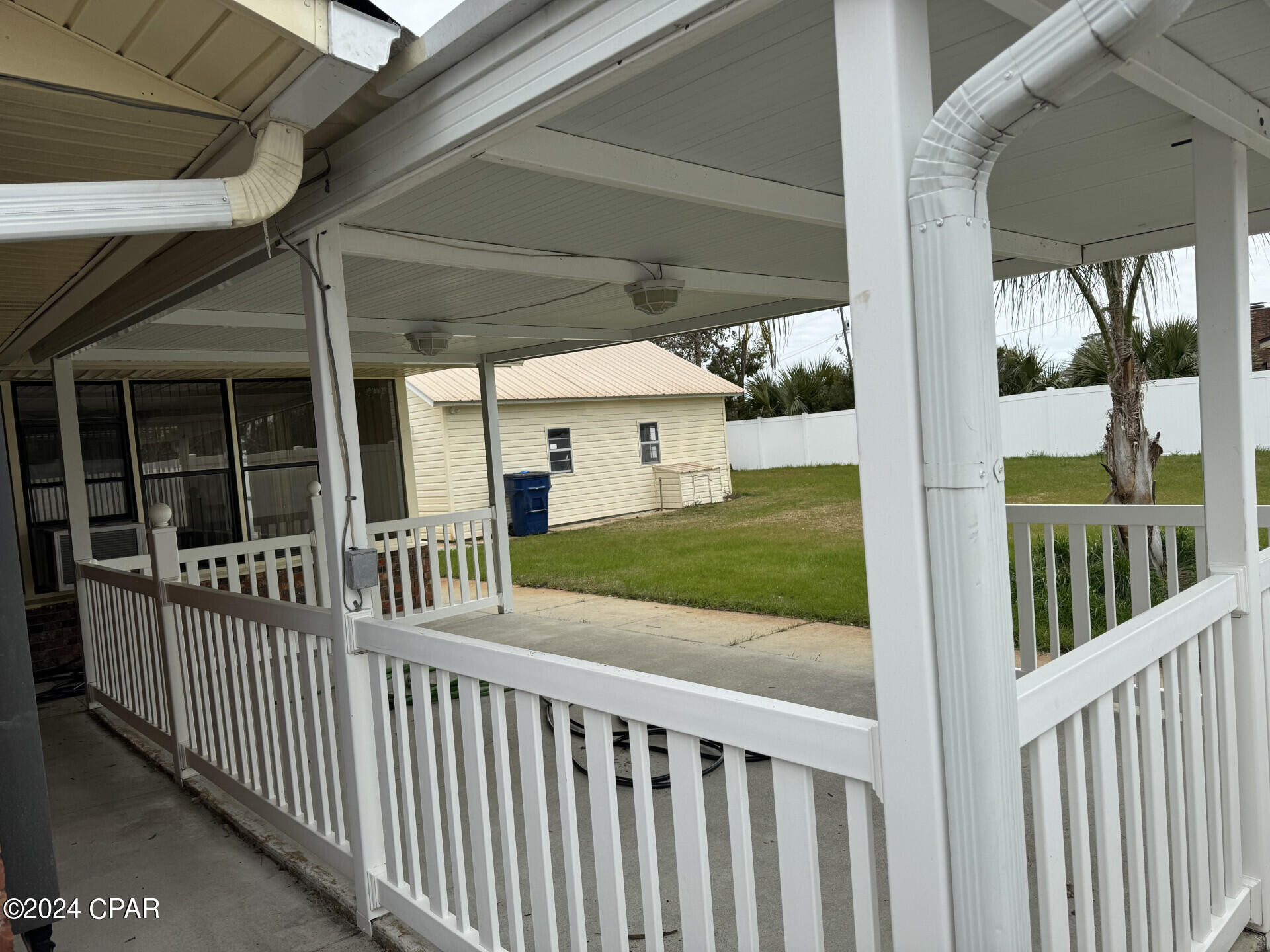 Hentz 1st Add Unit B - Residential