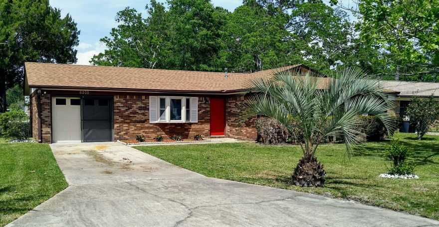 Simple elegance describes this beautifully  remodeled 4 bedroom home. BRAND NEW ROOF and appliances. It features a laundry room in the garage that opens up into the large backyard. There is a shed in the back in excellent condition. Make an appointment to view this property because it wont last long.