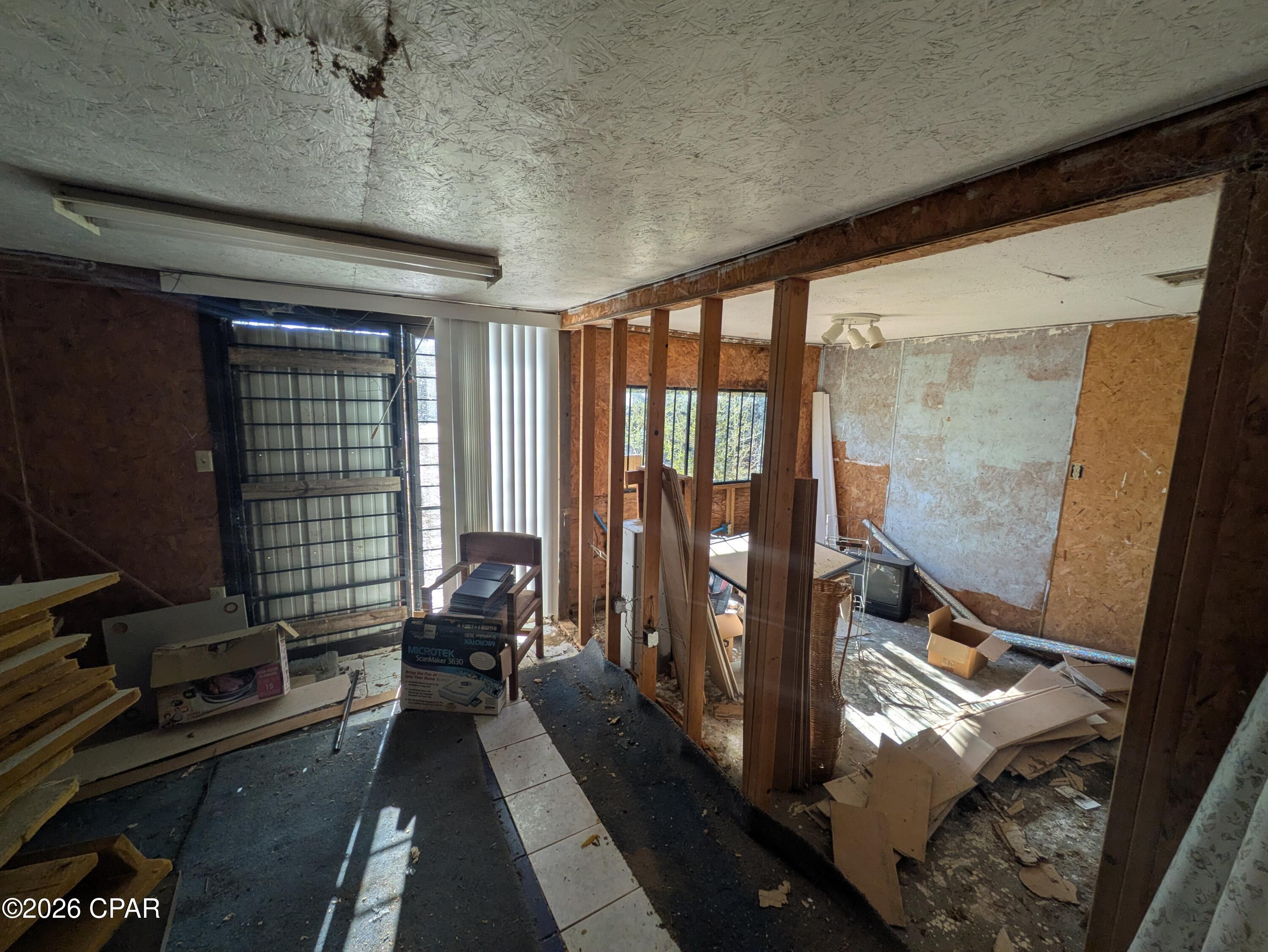 Green Hills - Commercial Sale