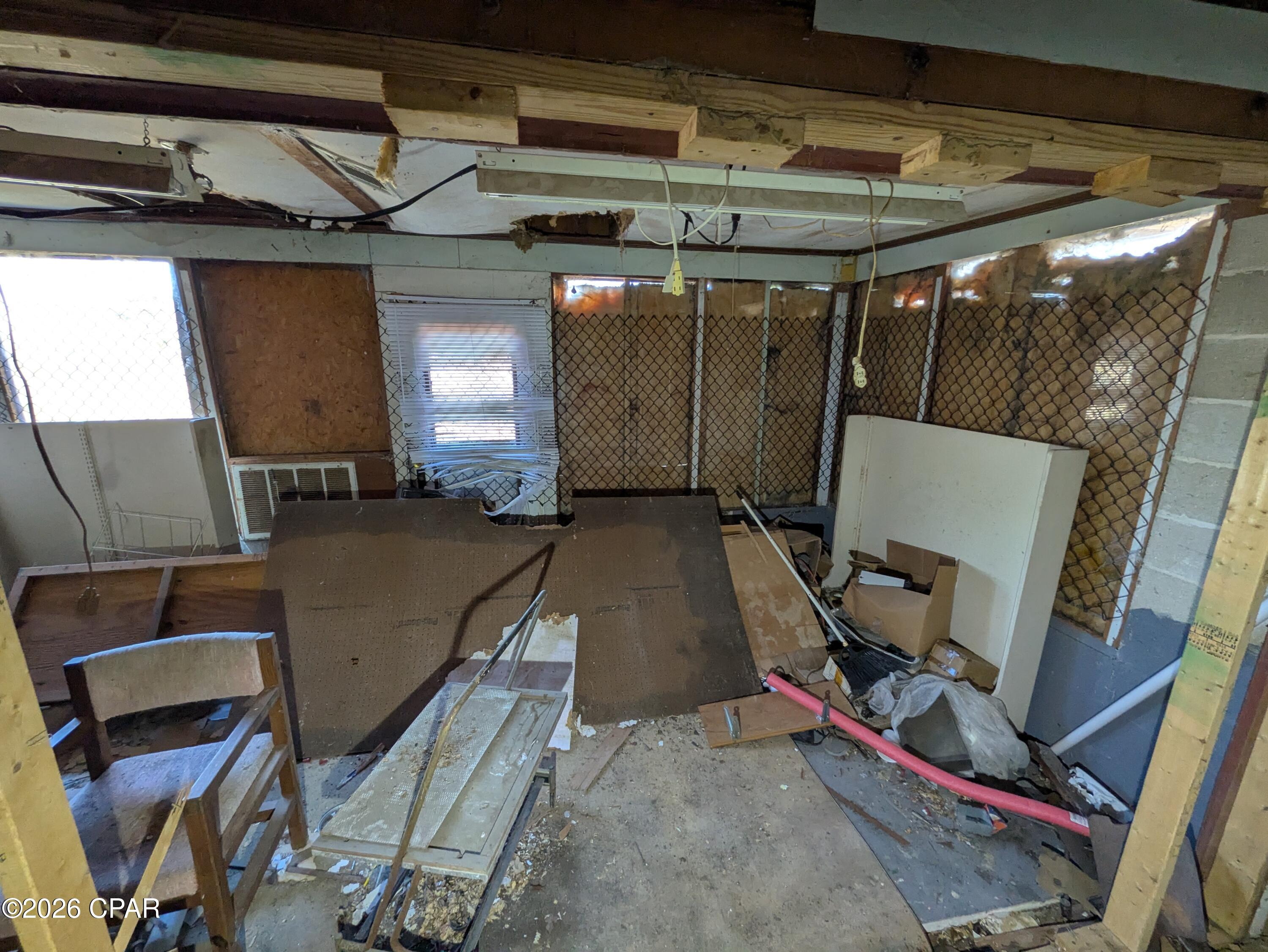 Green Hills - Commercial Sale