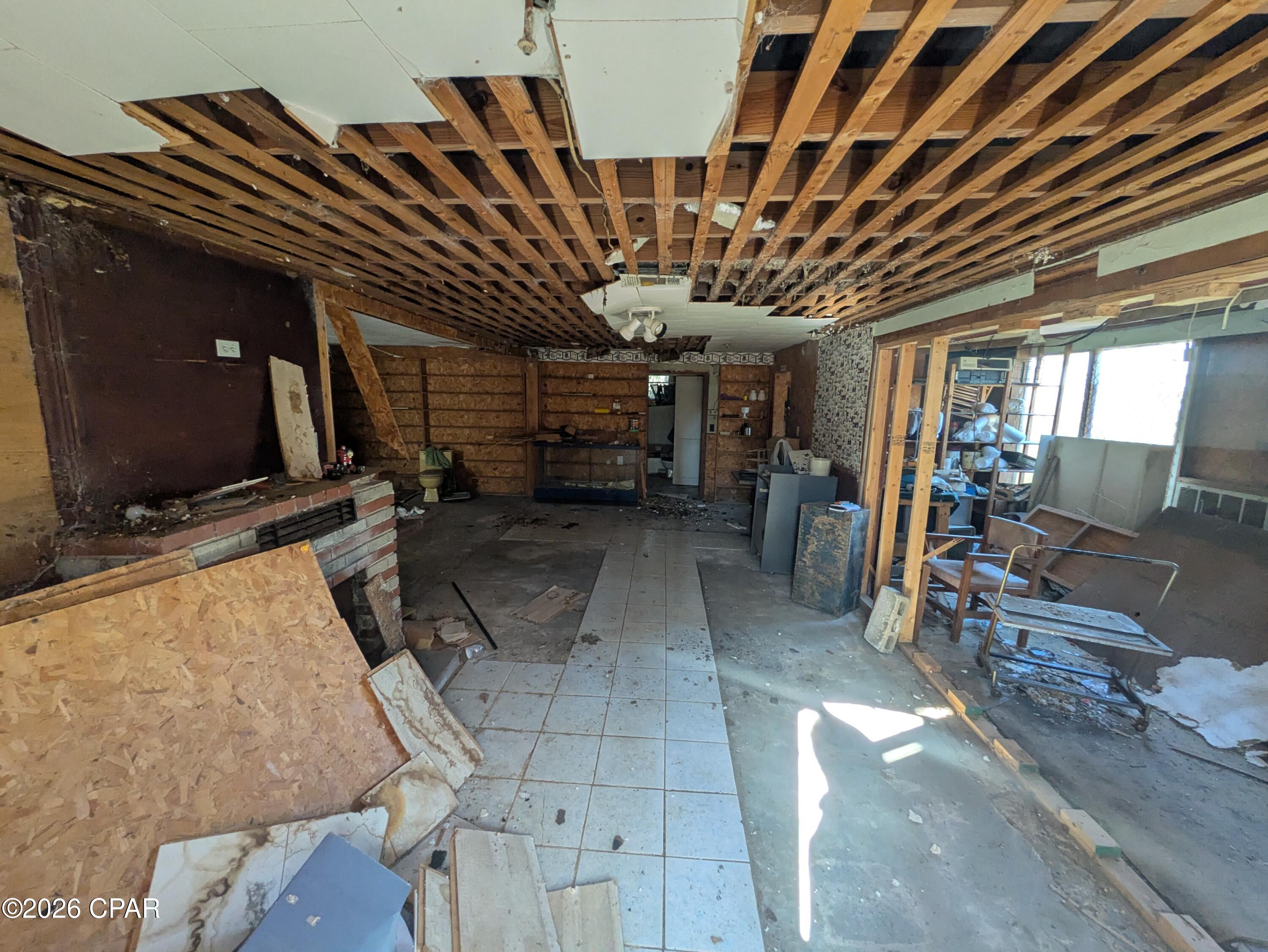 Green Hills - Commercial Sale