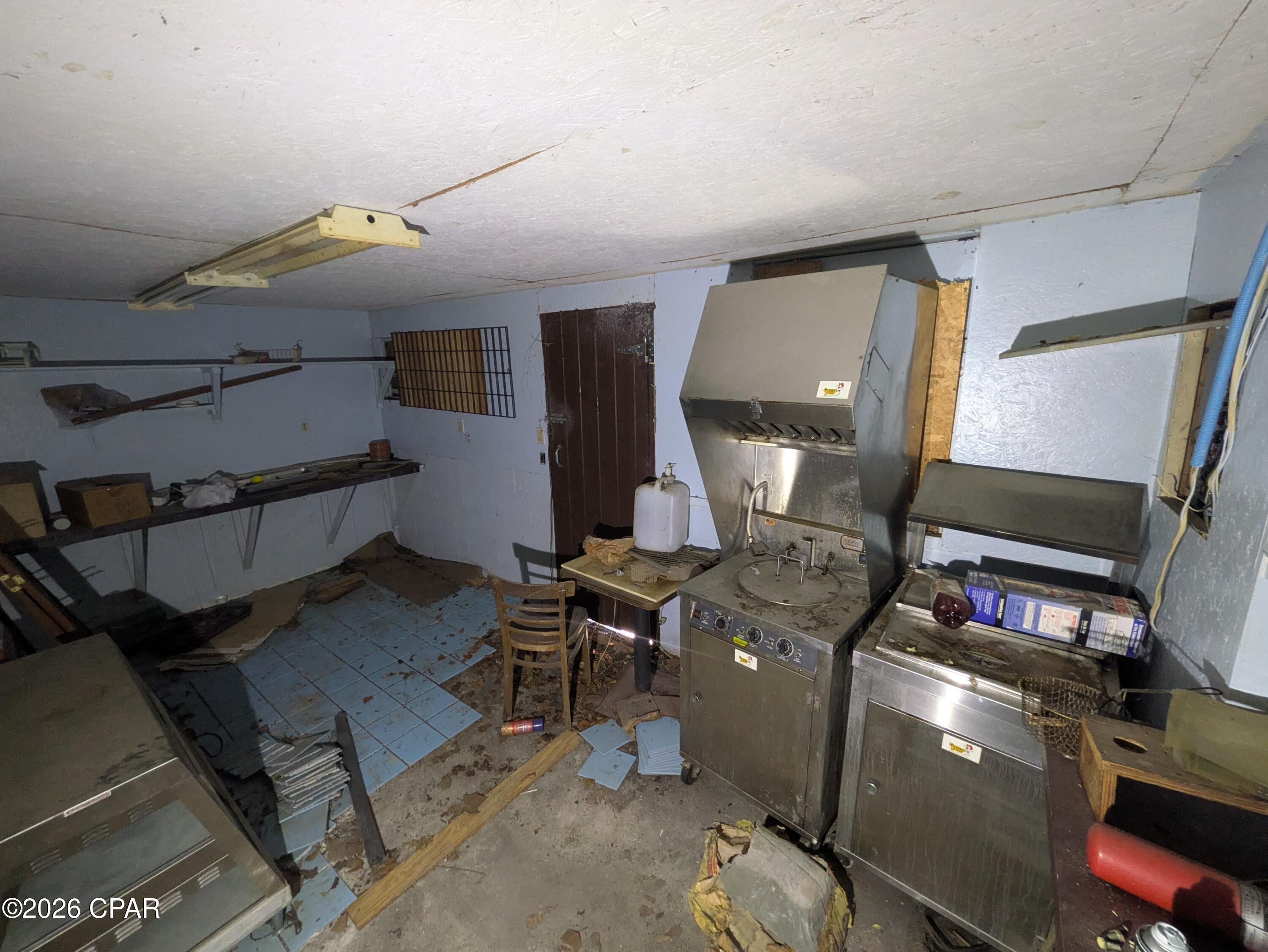 Green Hills - Commercial Sale