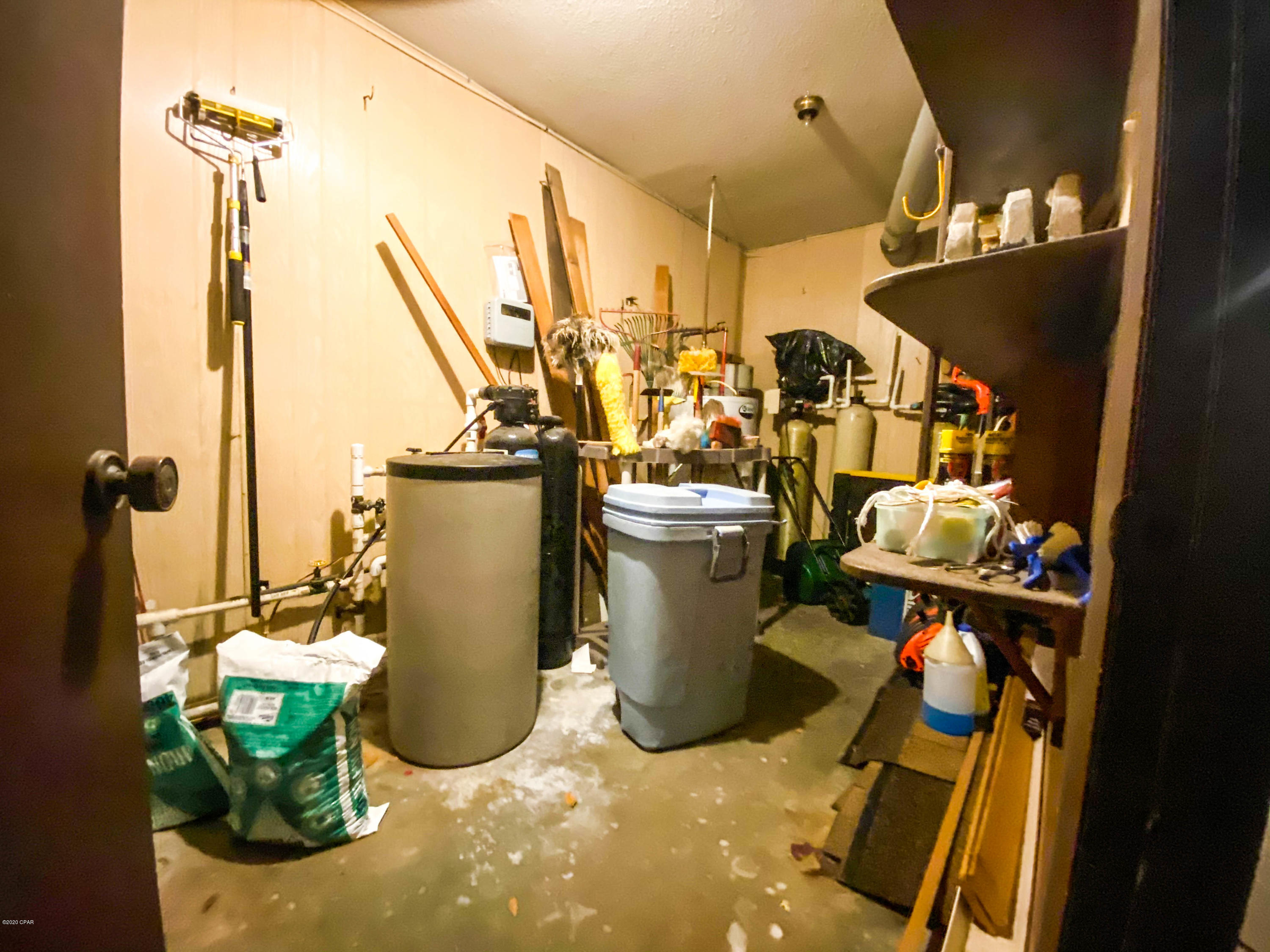 Pretty Bayou Island - Residential