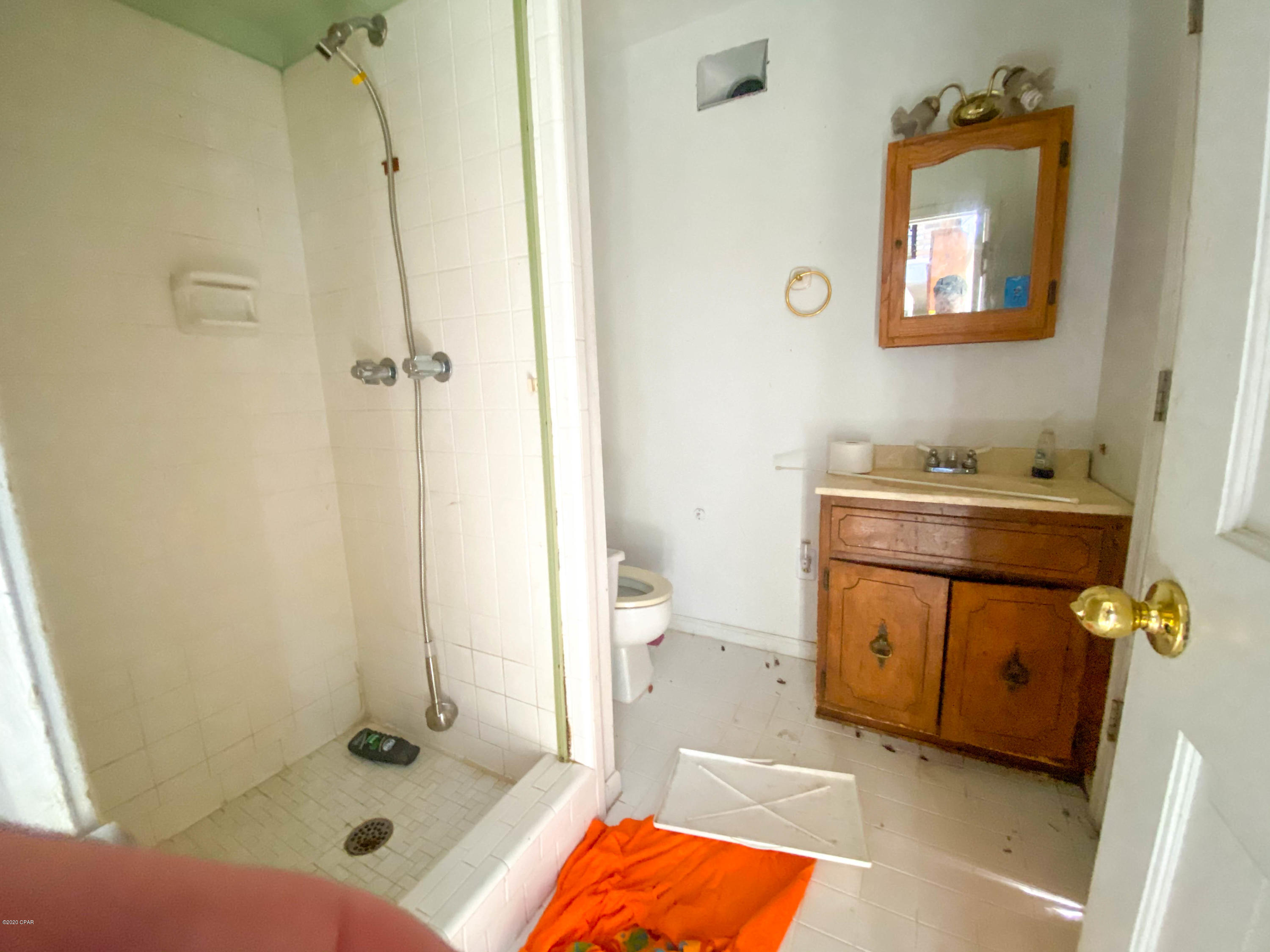 Pretty Bayou Island - Residential