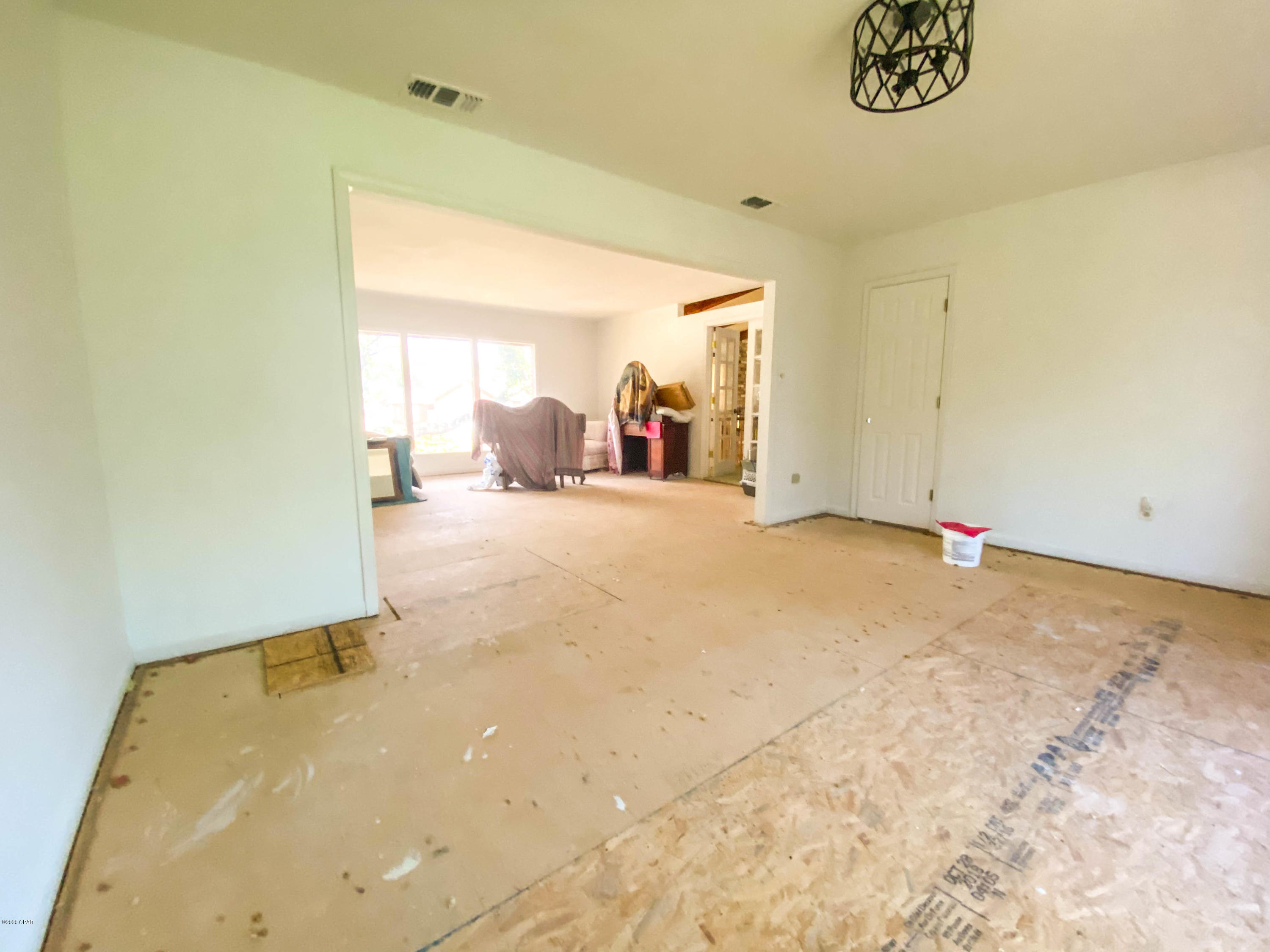 Pretty Bayou Island - Residential