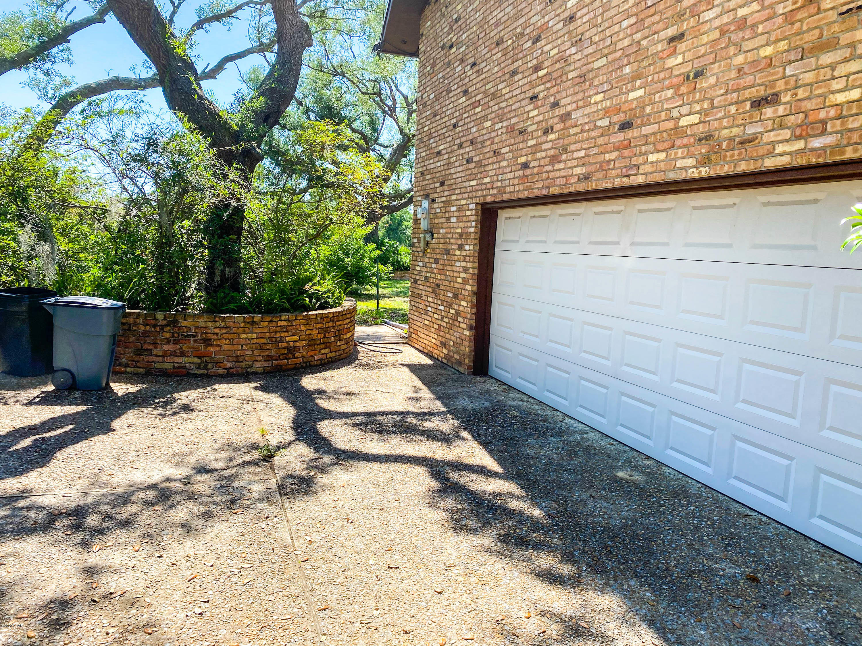 Pretty Bayou Island - Residential