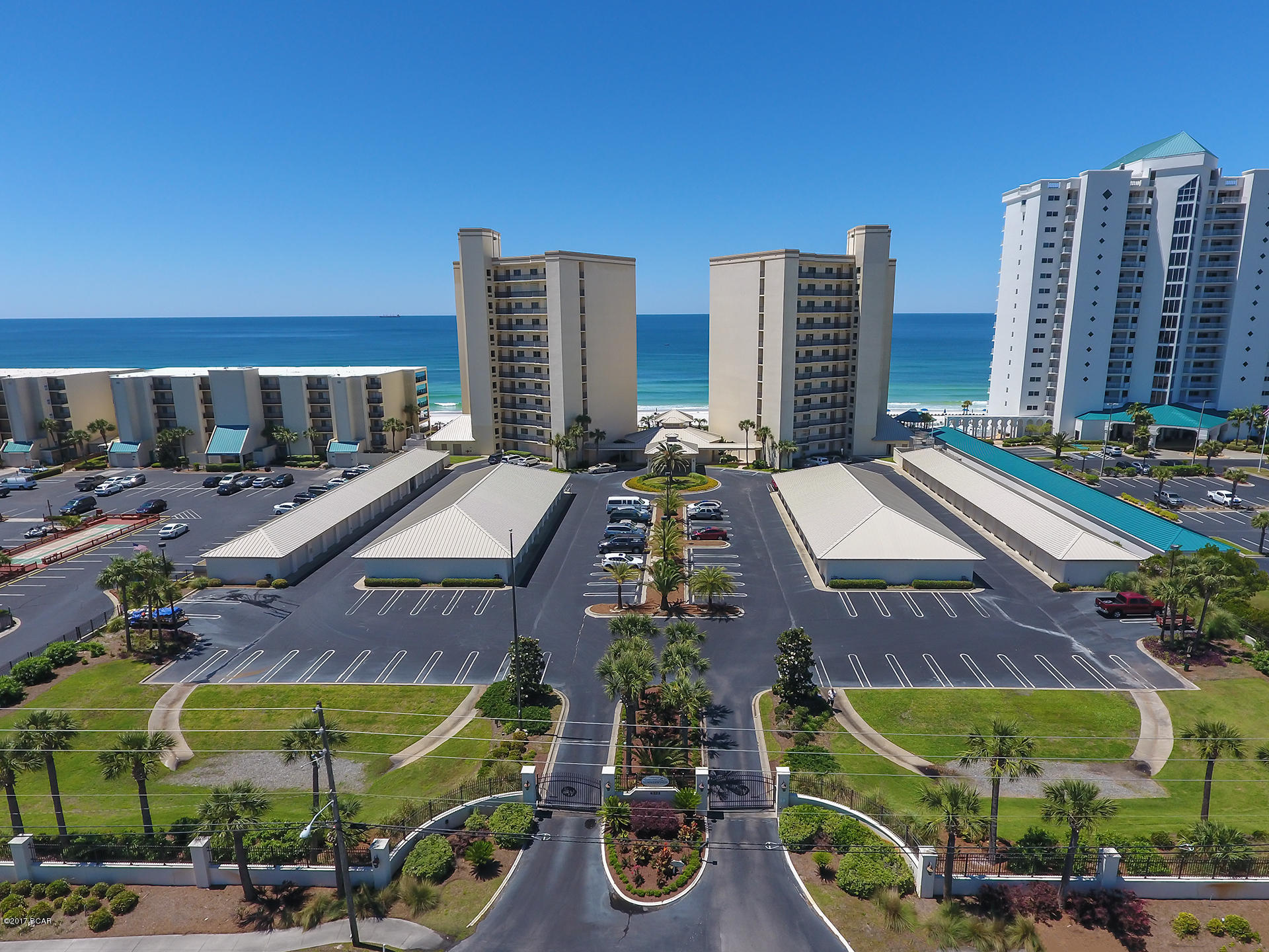 Summerwinds Condo - Residential