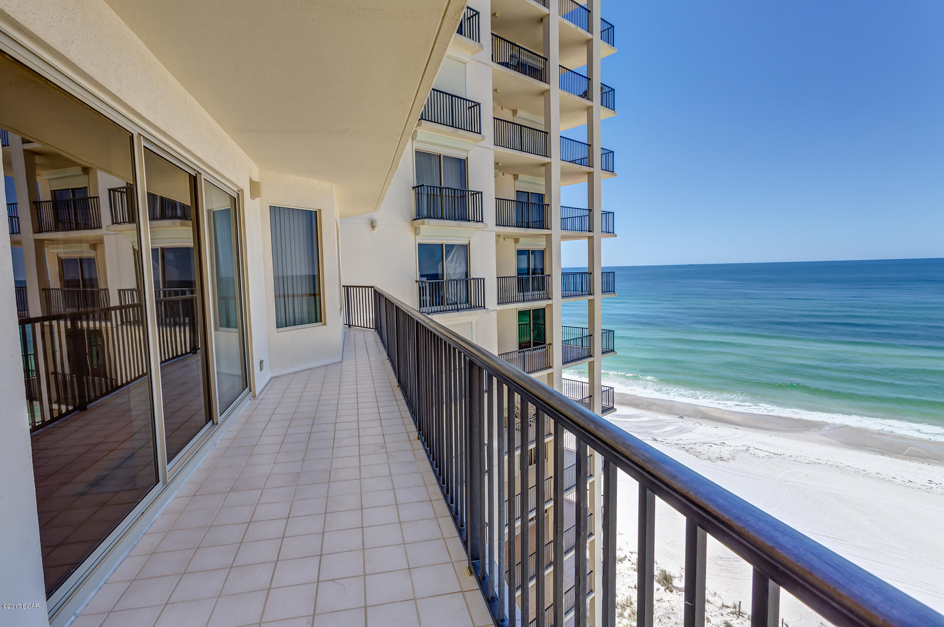 Summerwinds Condo - Residential
