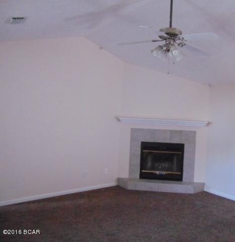 Hickory Manor - Residential Lease