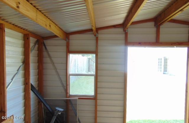 Hickory Manor - Residential Lease