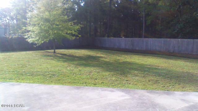 Hickory Manor - Residential Lease