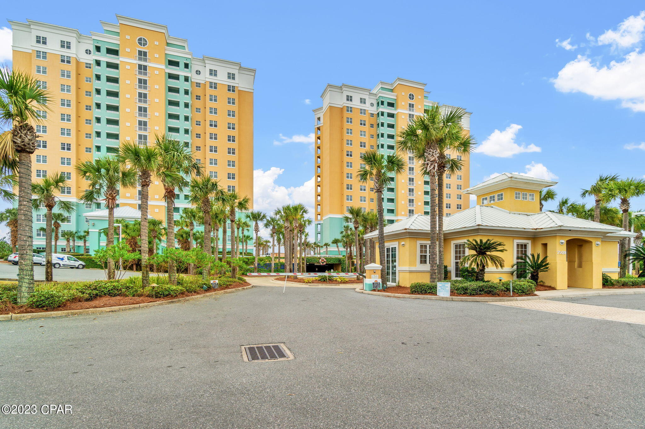 En Soleil Condo - Residential