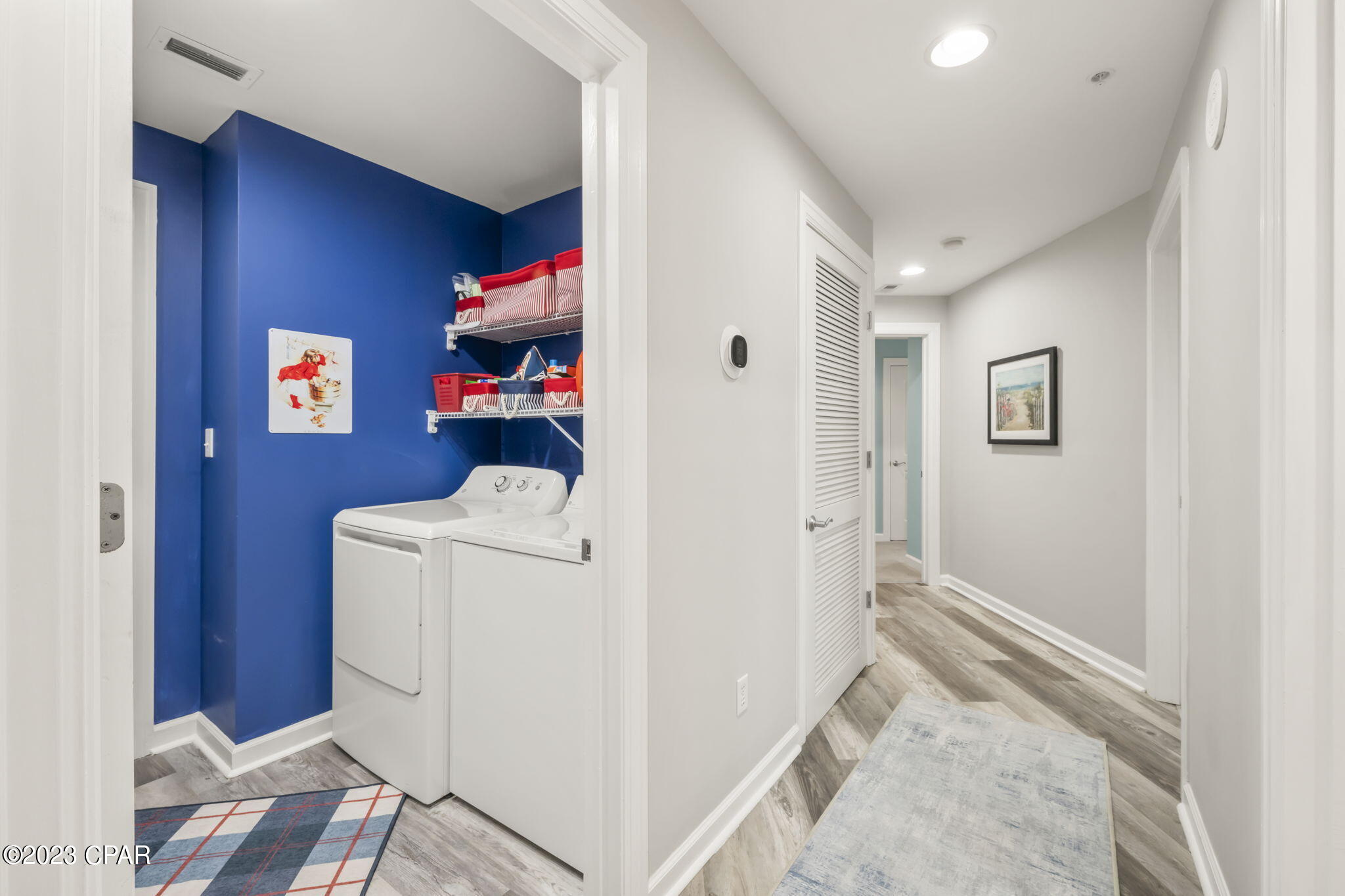 En Soleil Condo - Residential