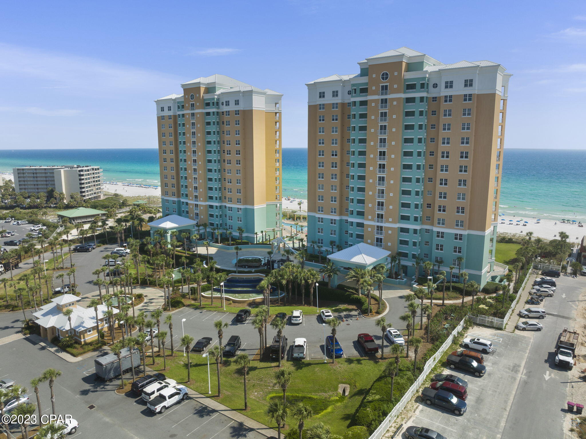 En Soleil Condo - Residential