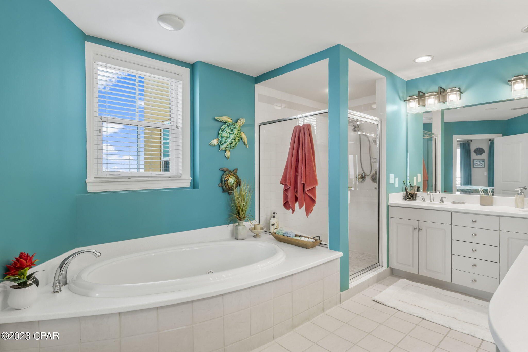 En Soleil Condo - Residential