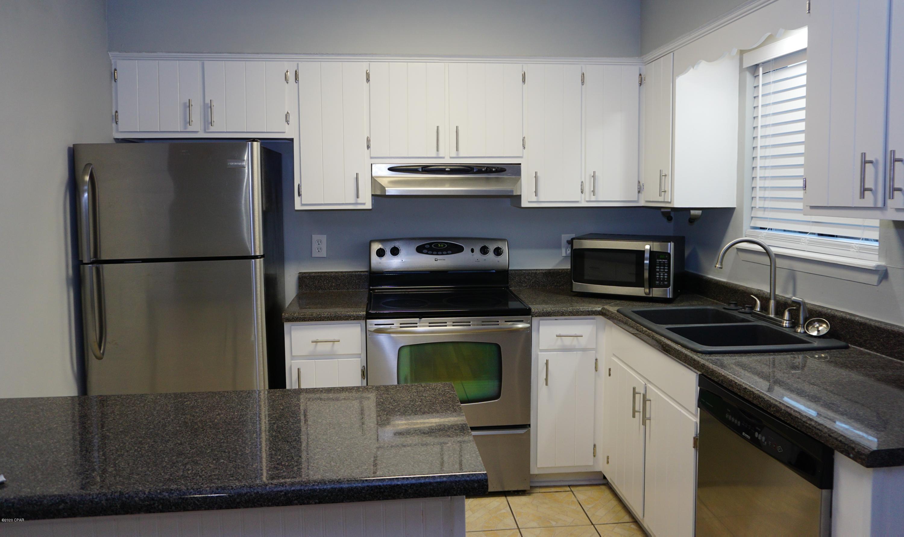 Venetian Villa 3rd Add - Residential