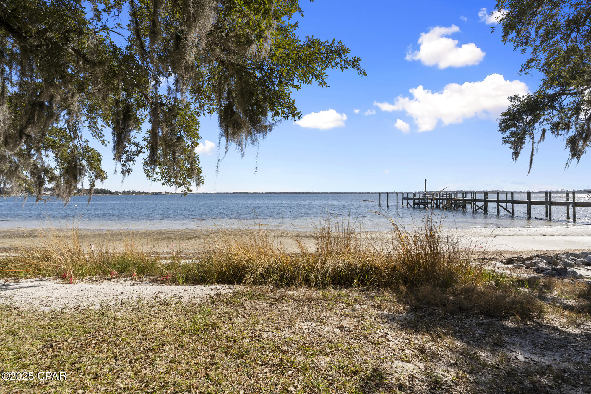 Bay Oaks Townhouses - Residential
