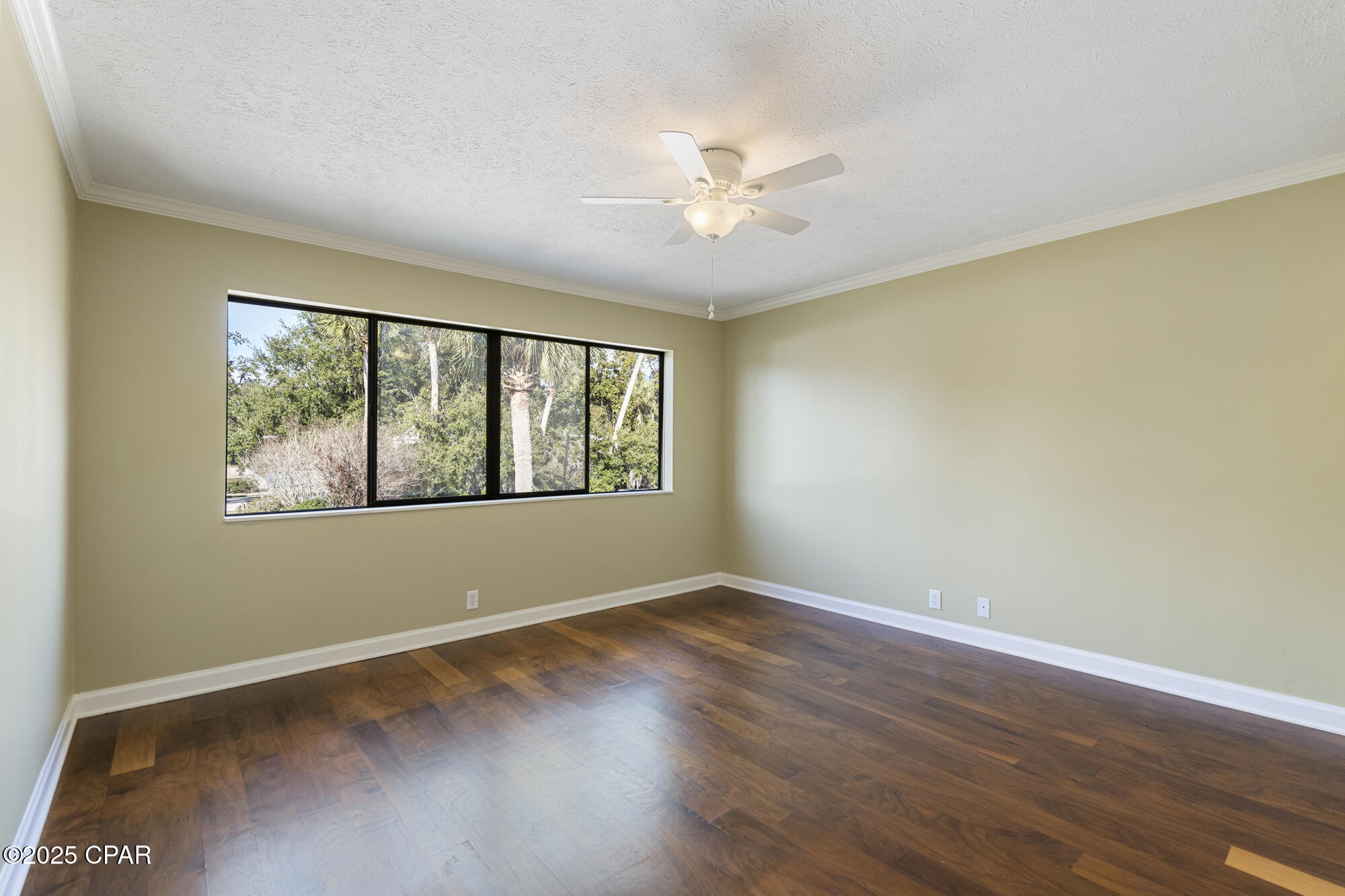 Bay Oaks Townhouses - Residential