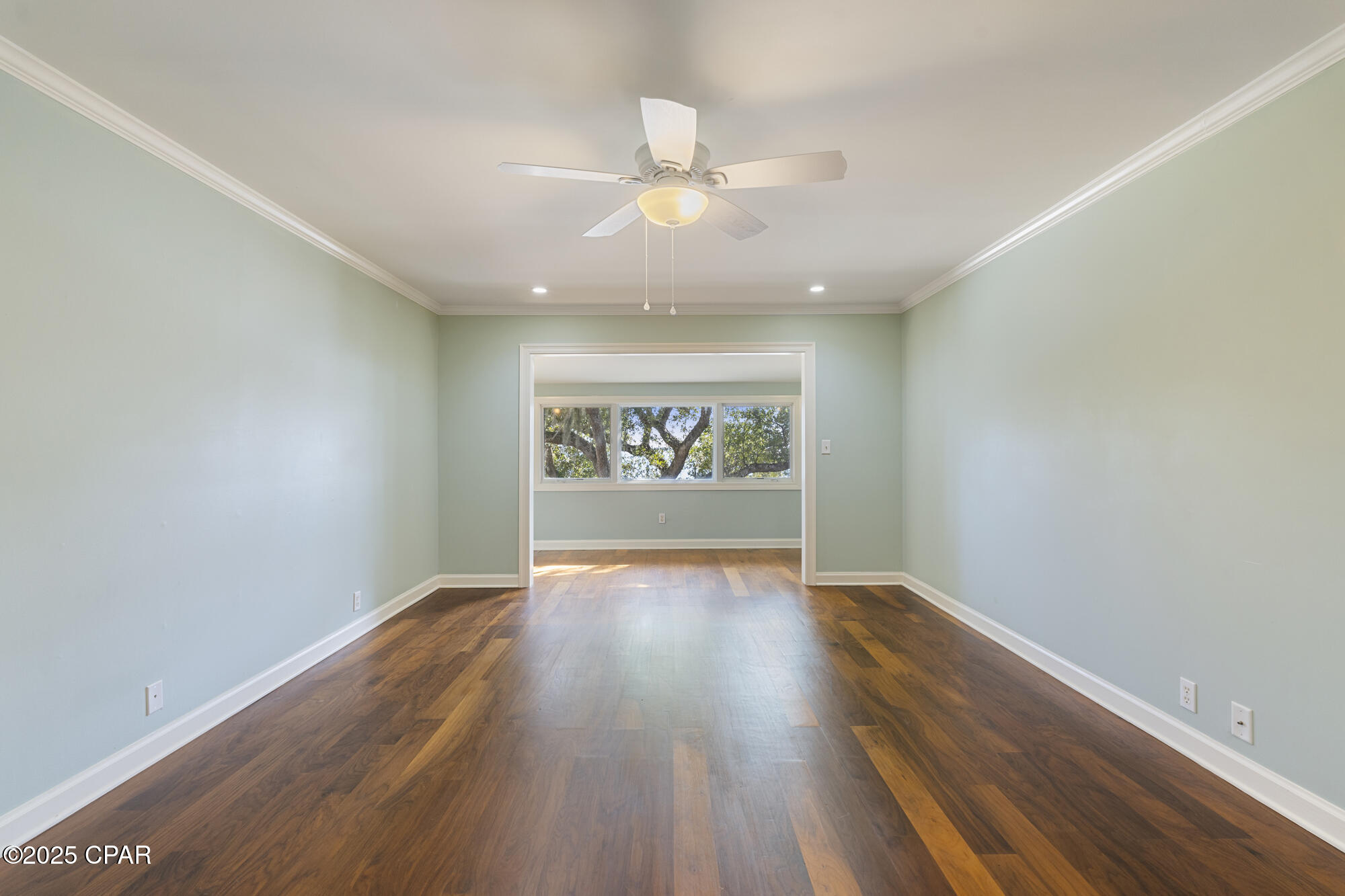 Bay Oaks Townhouses - Residential