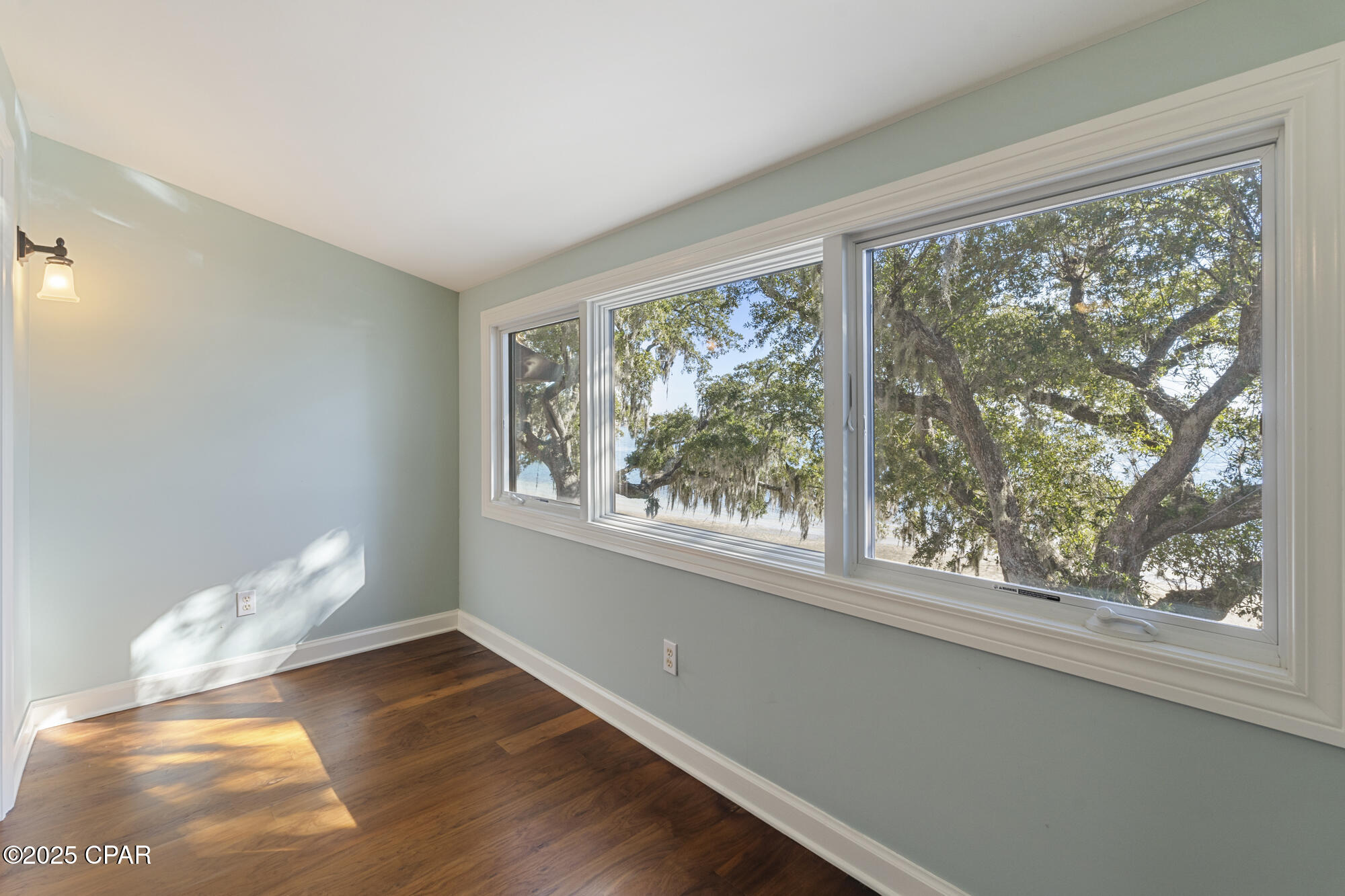 Bay Oaks Townhouses - Residential