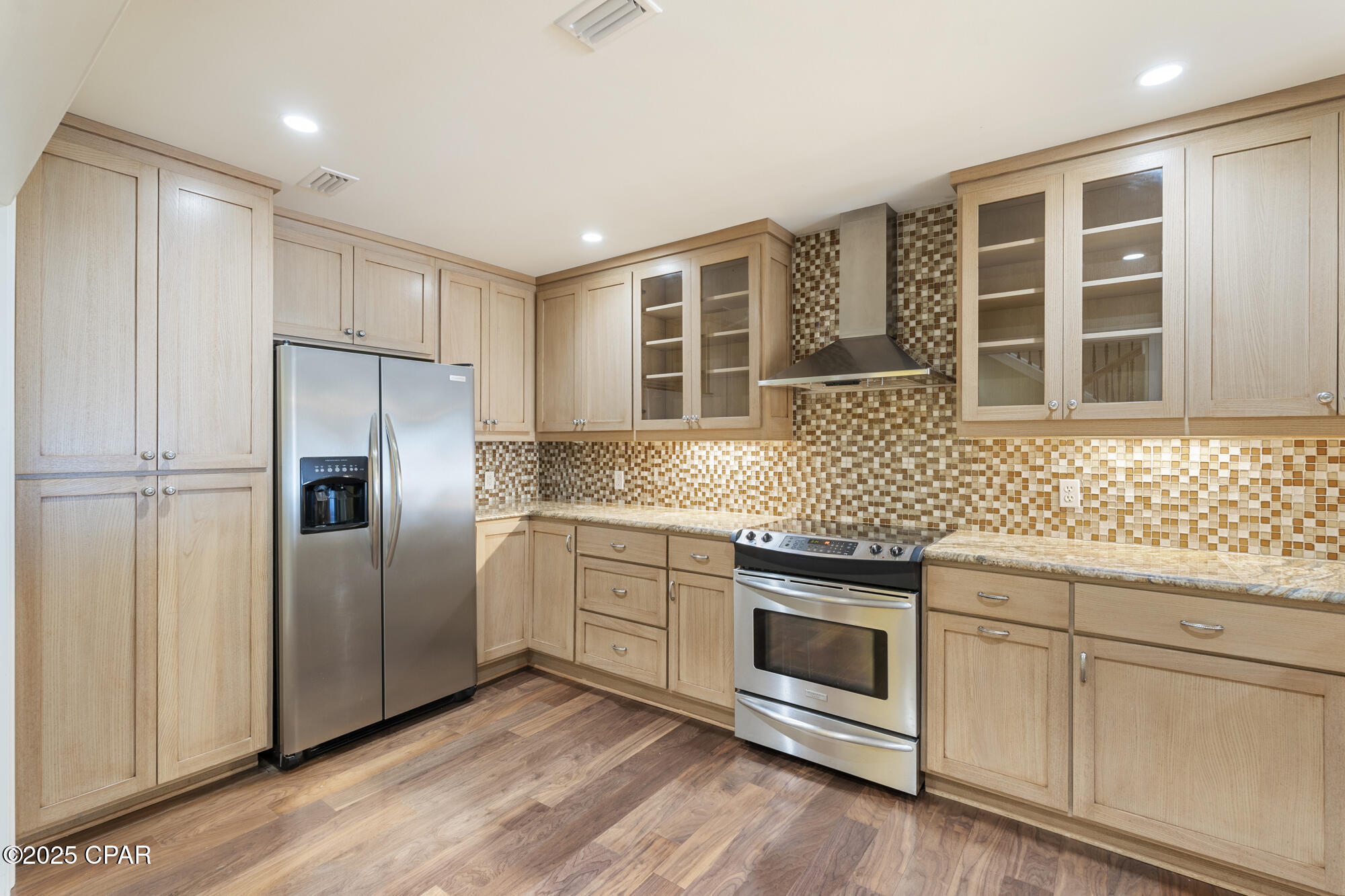 Bay Oaks Townhouses - Residential