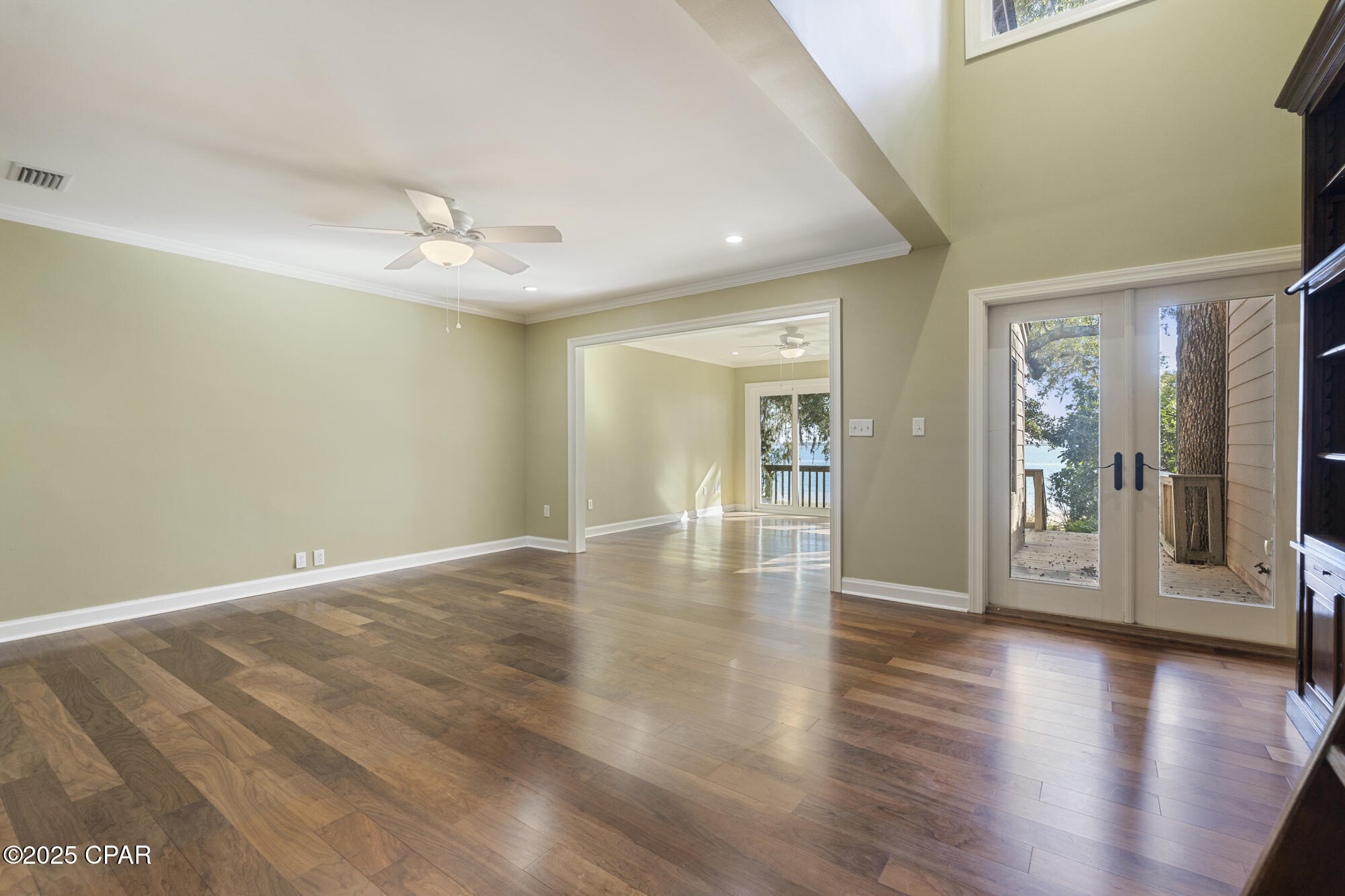 Bay Oaks Townhouses - Residential