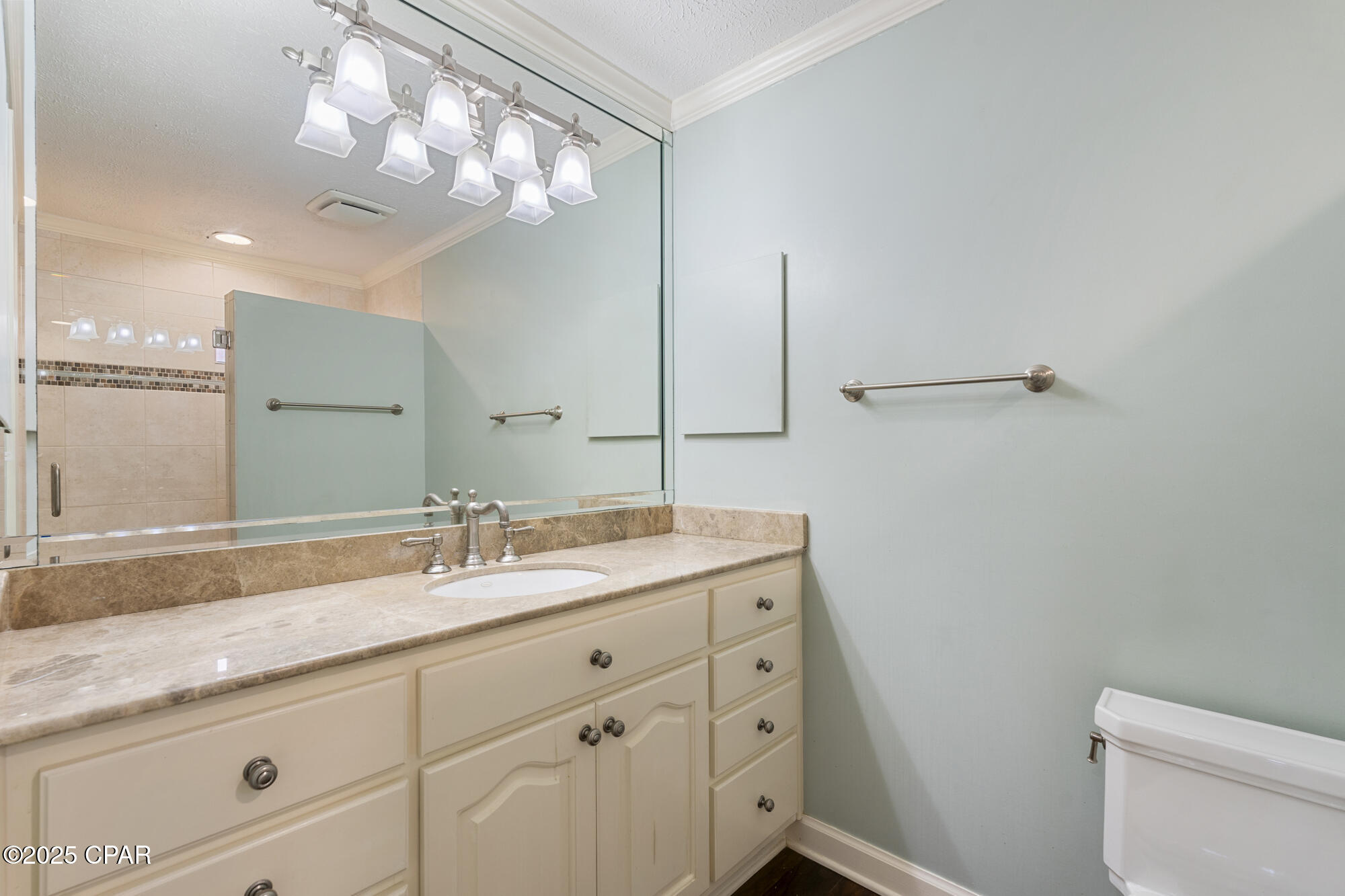 Bay Oaks Townhouses - Residential