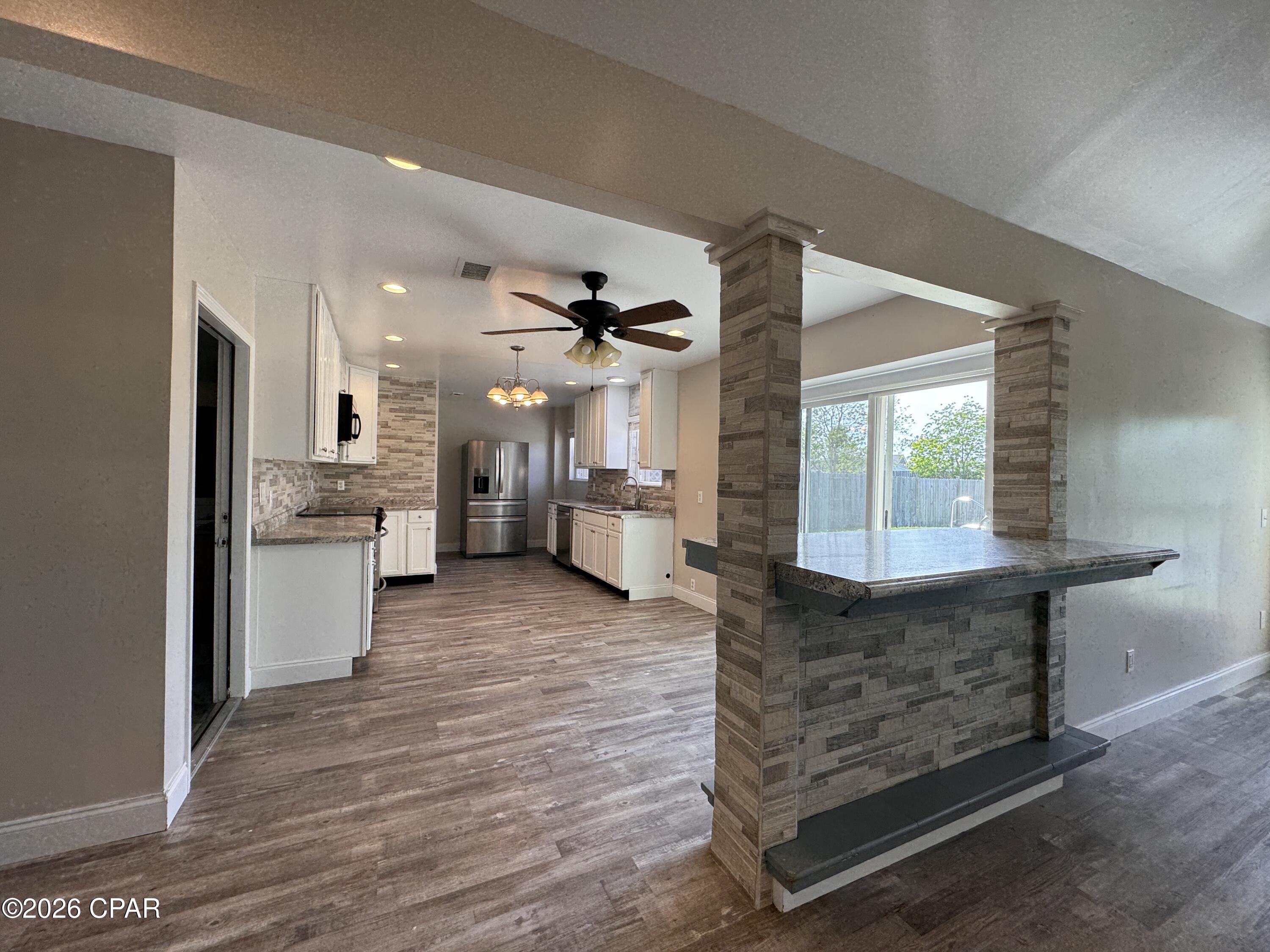 [No Recorded Subdiv] - Residential Lease