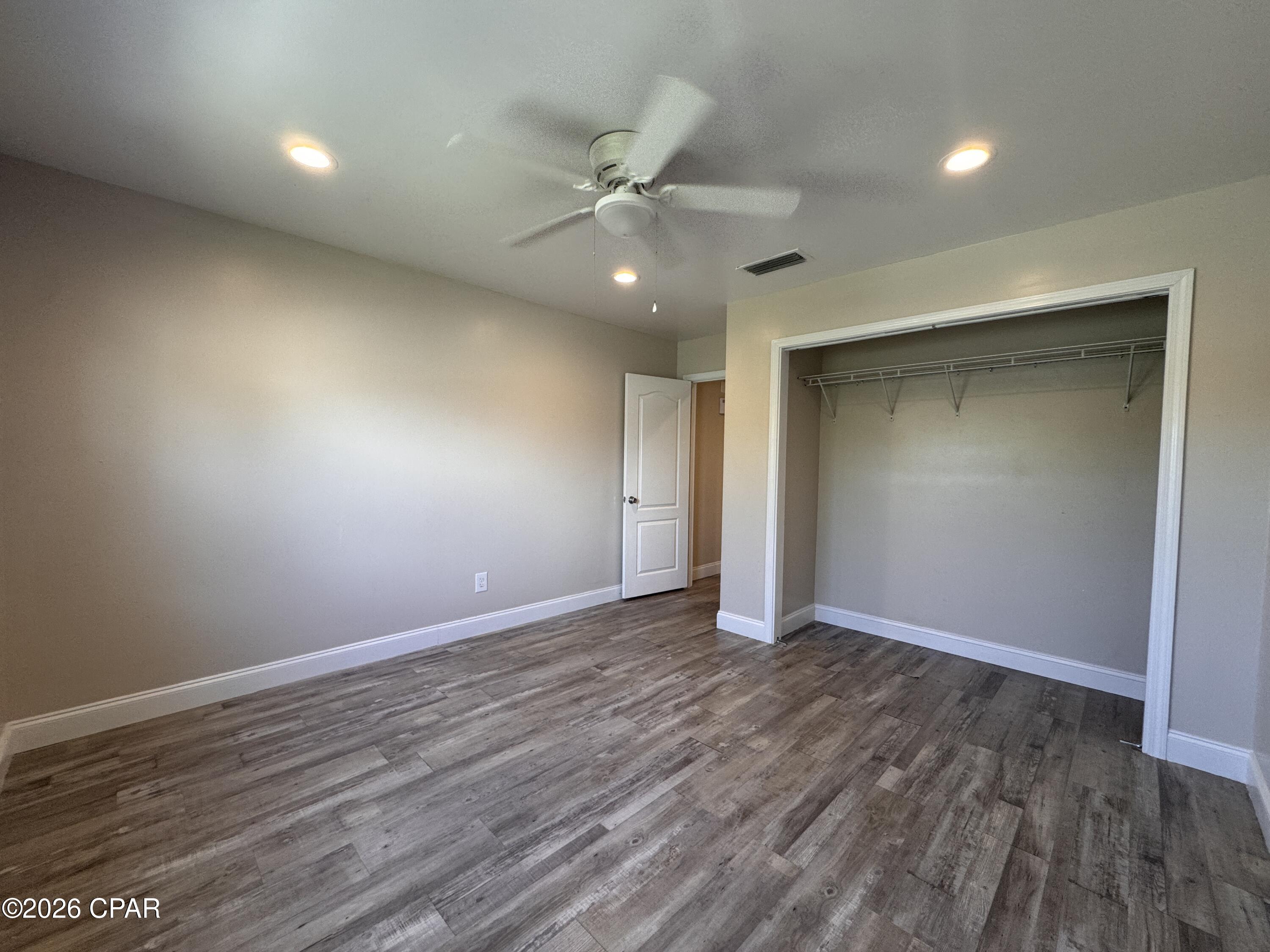 [No Recorded Subdiv] - Residential Lease