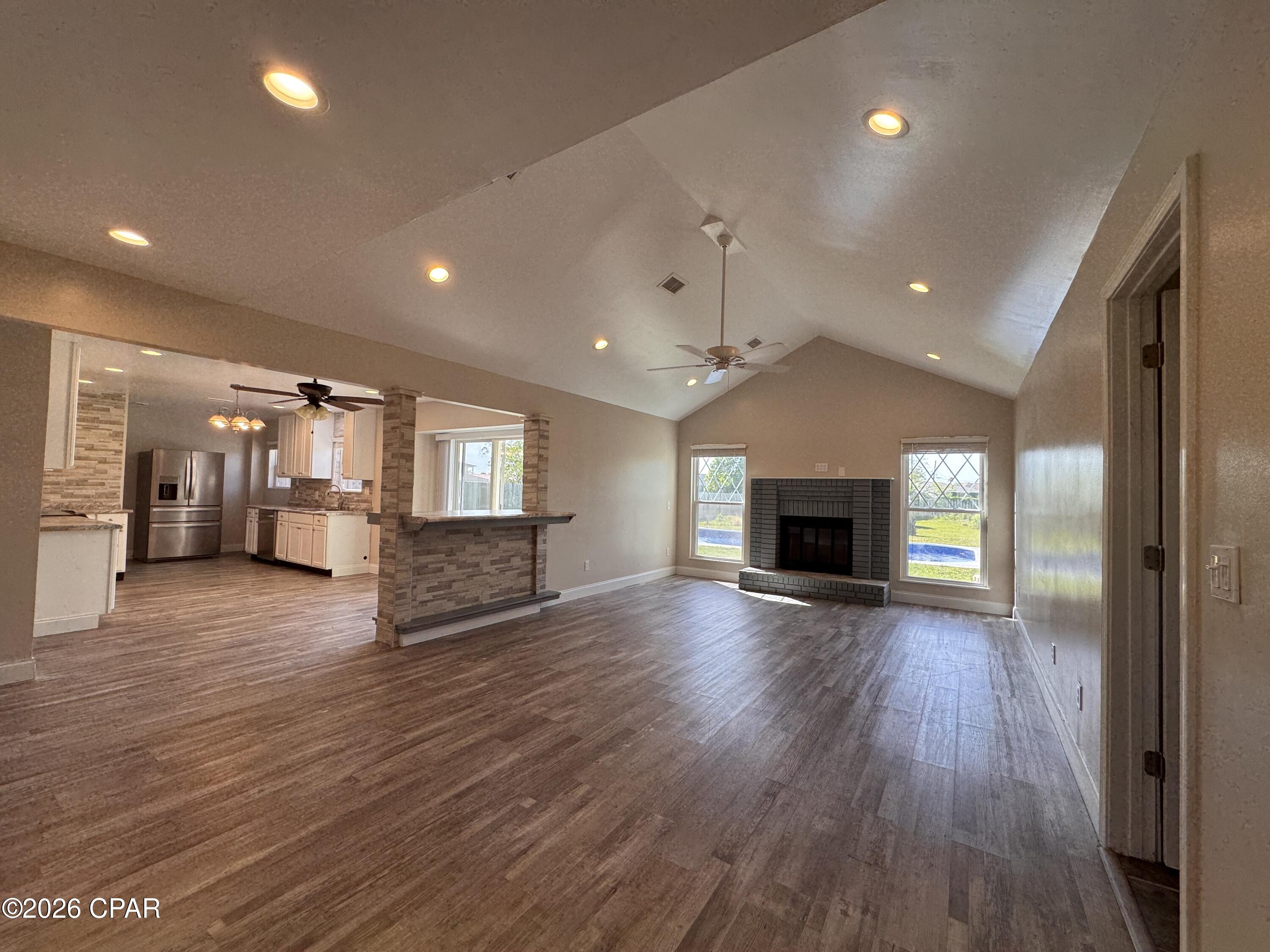 [No Recorded Subdiv] - Residential Lease