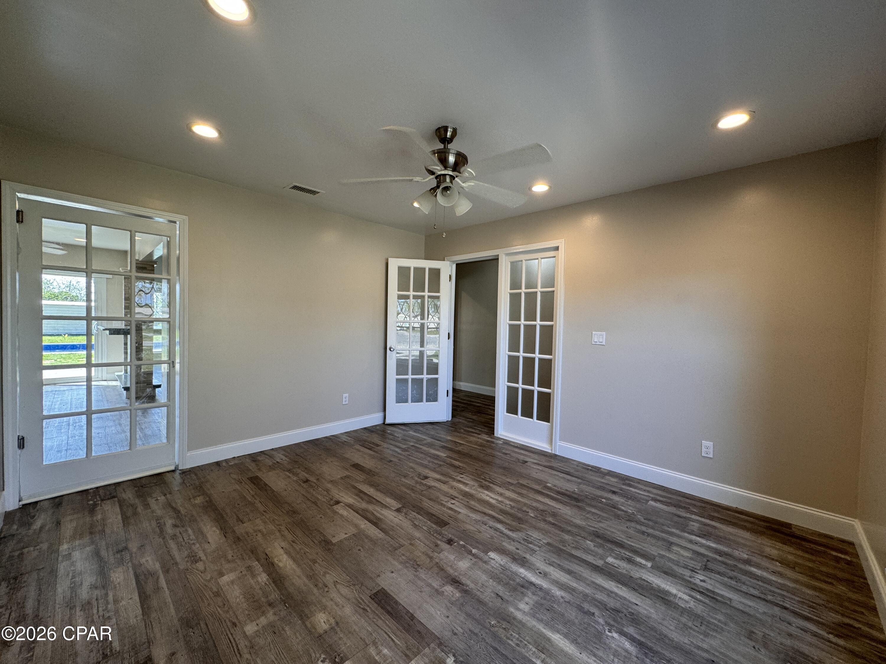 [No Recorded Subdiv] - Residential Lease