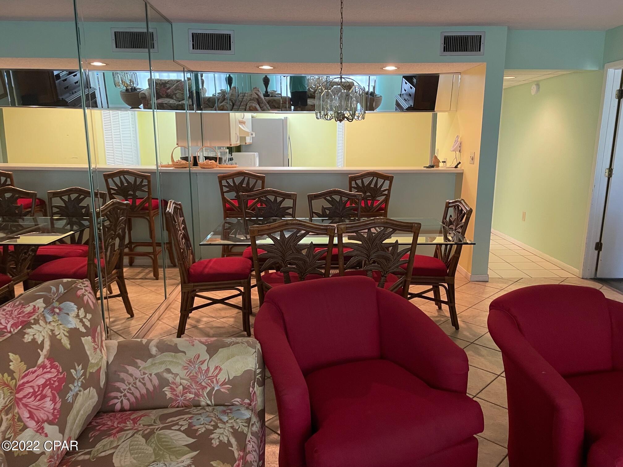 Edgewater Golf Villas V-B - Residential