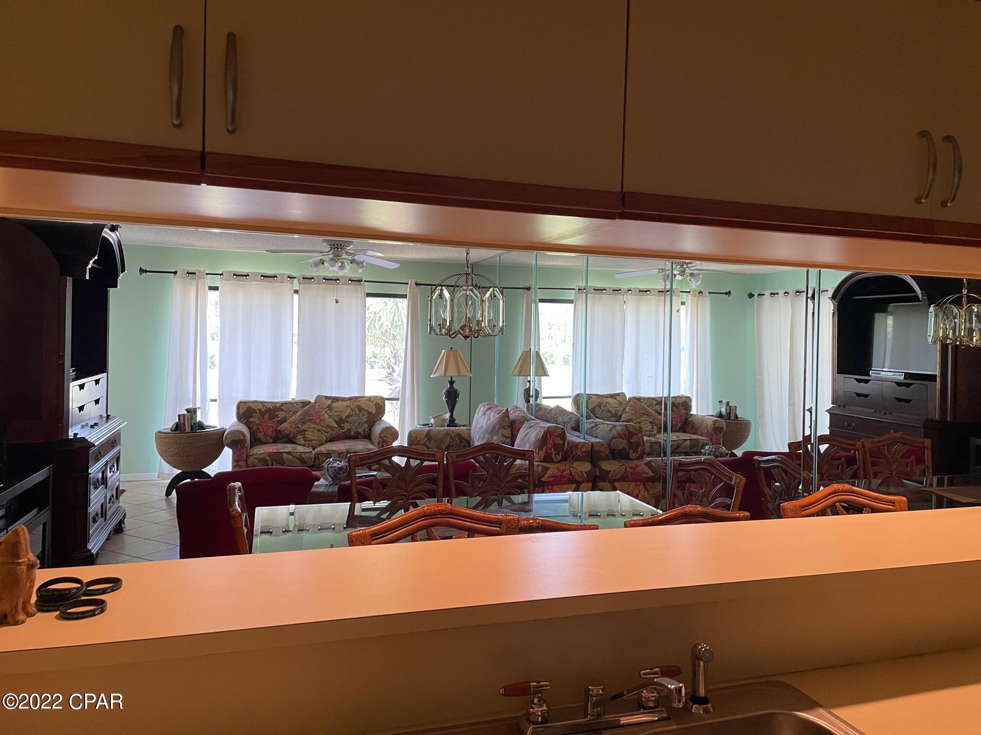 Edgewater Golf Villas V-B - Residential