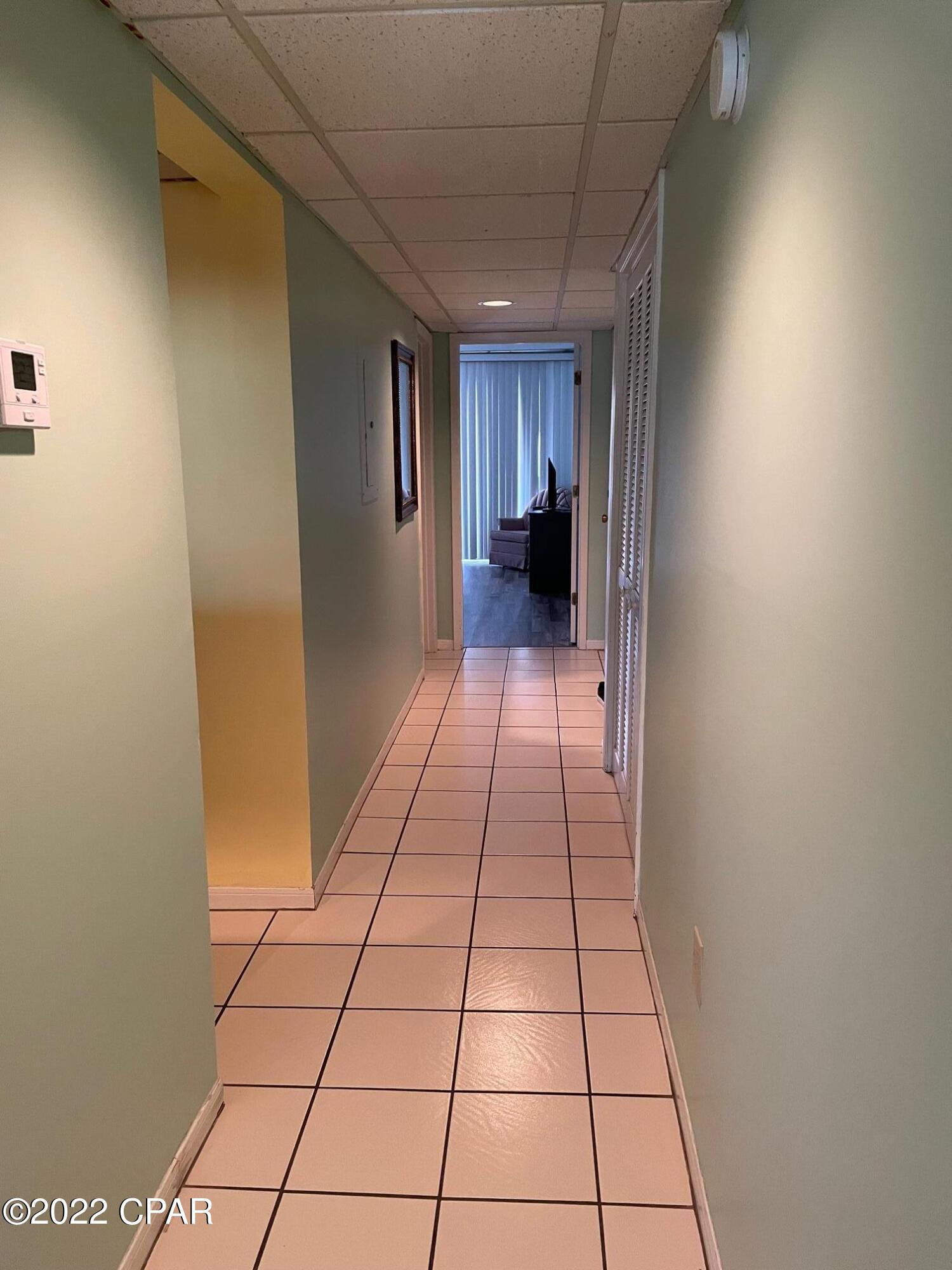 Edgewater Golf Villas V-B - Residential