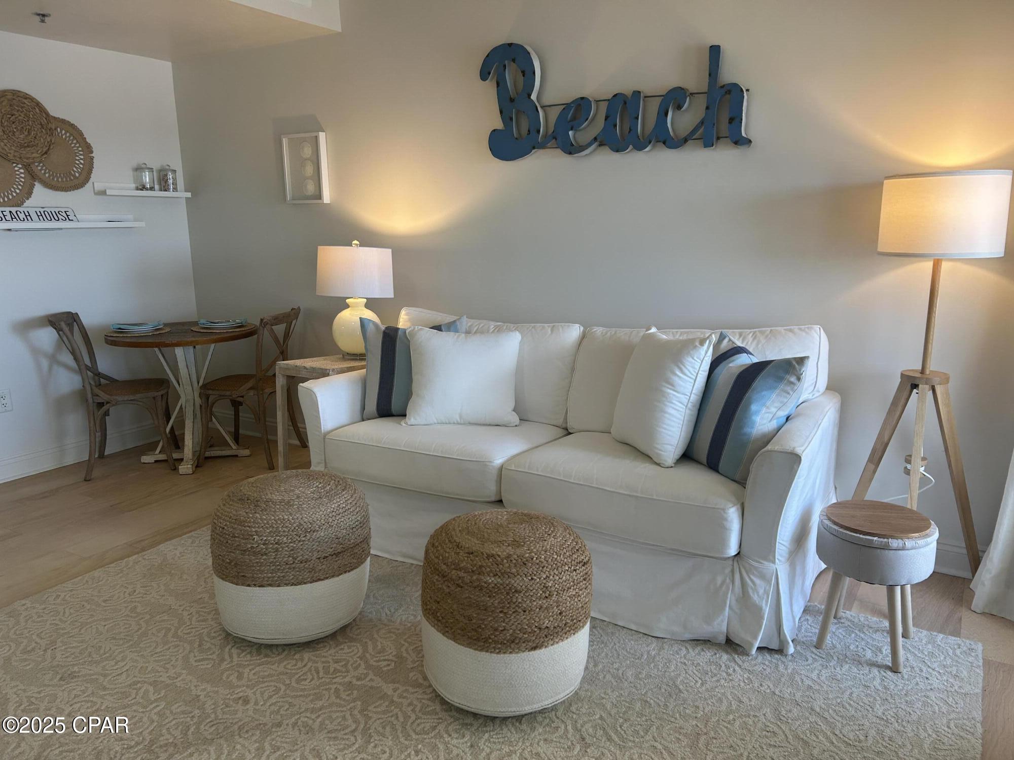 Carillon Beach Inn - Residential