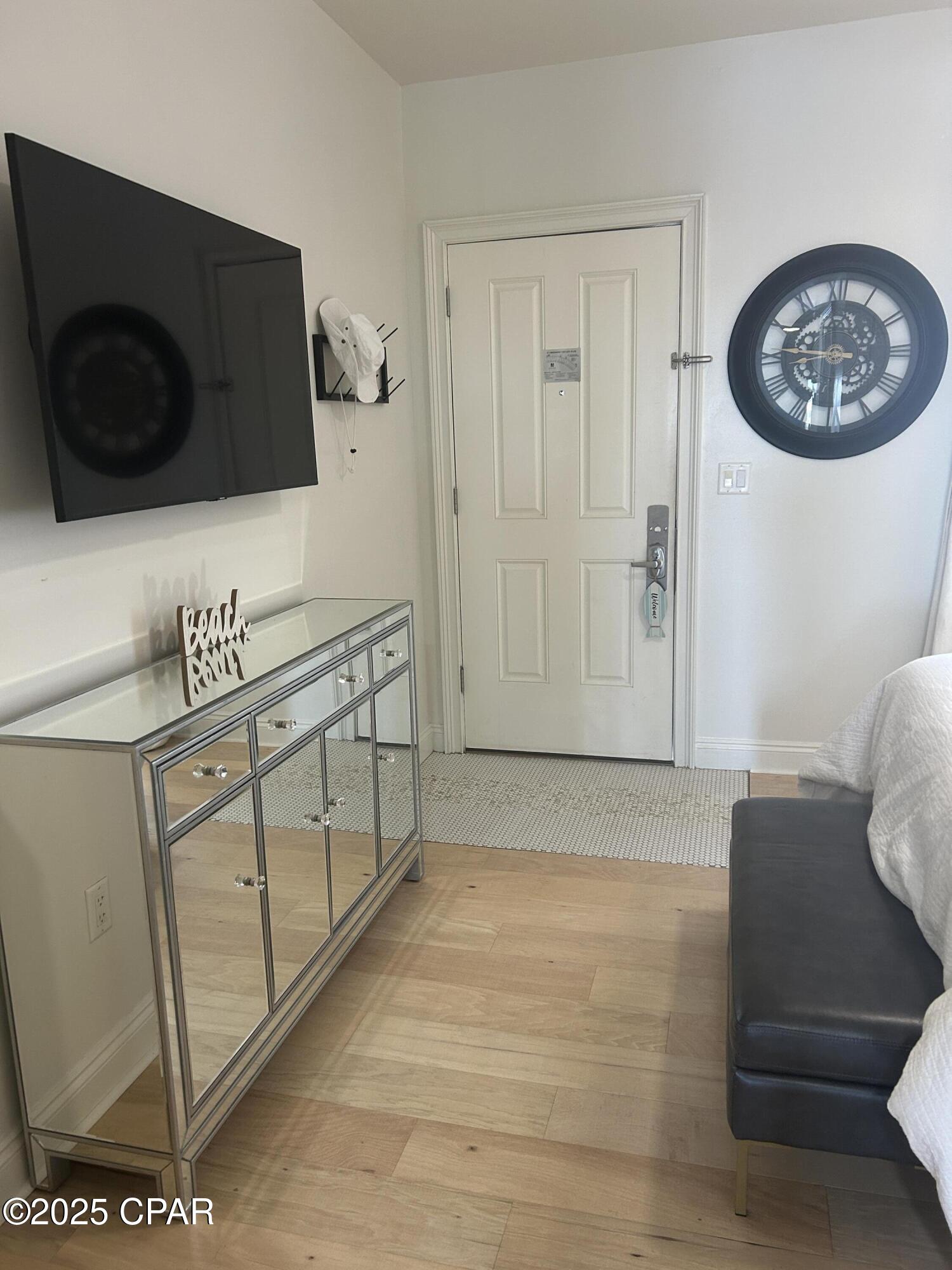 Carillon Beach Inn - Residential