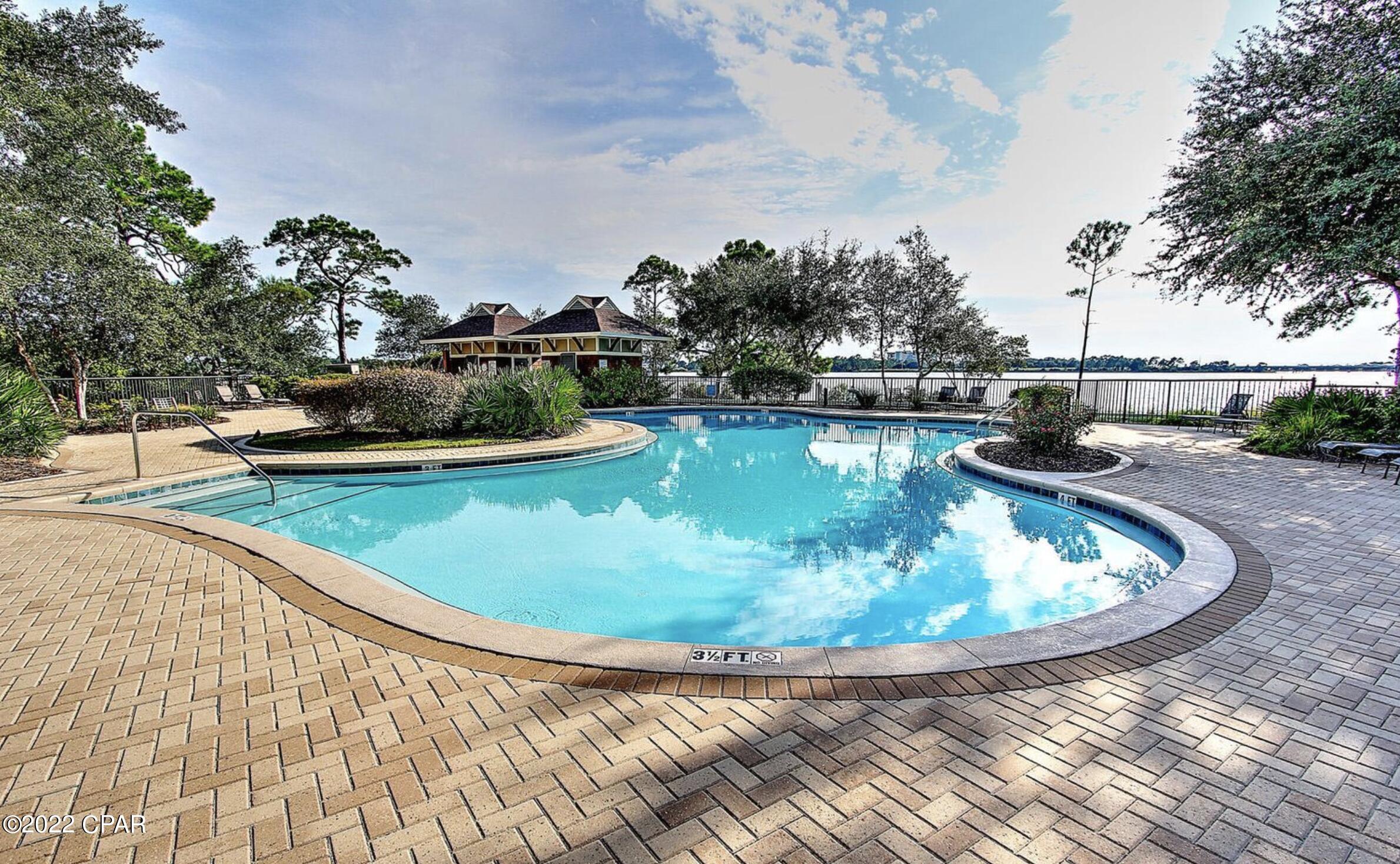 Wild Heron Phase VI - Land