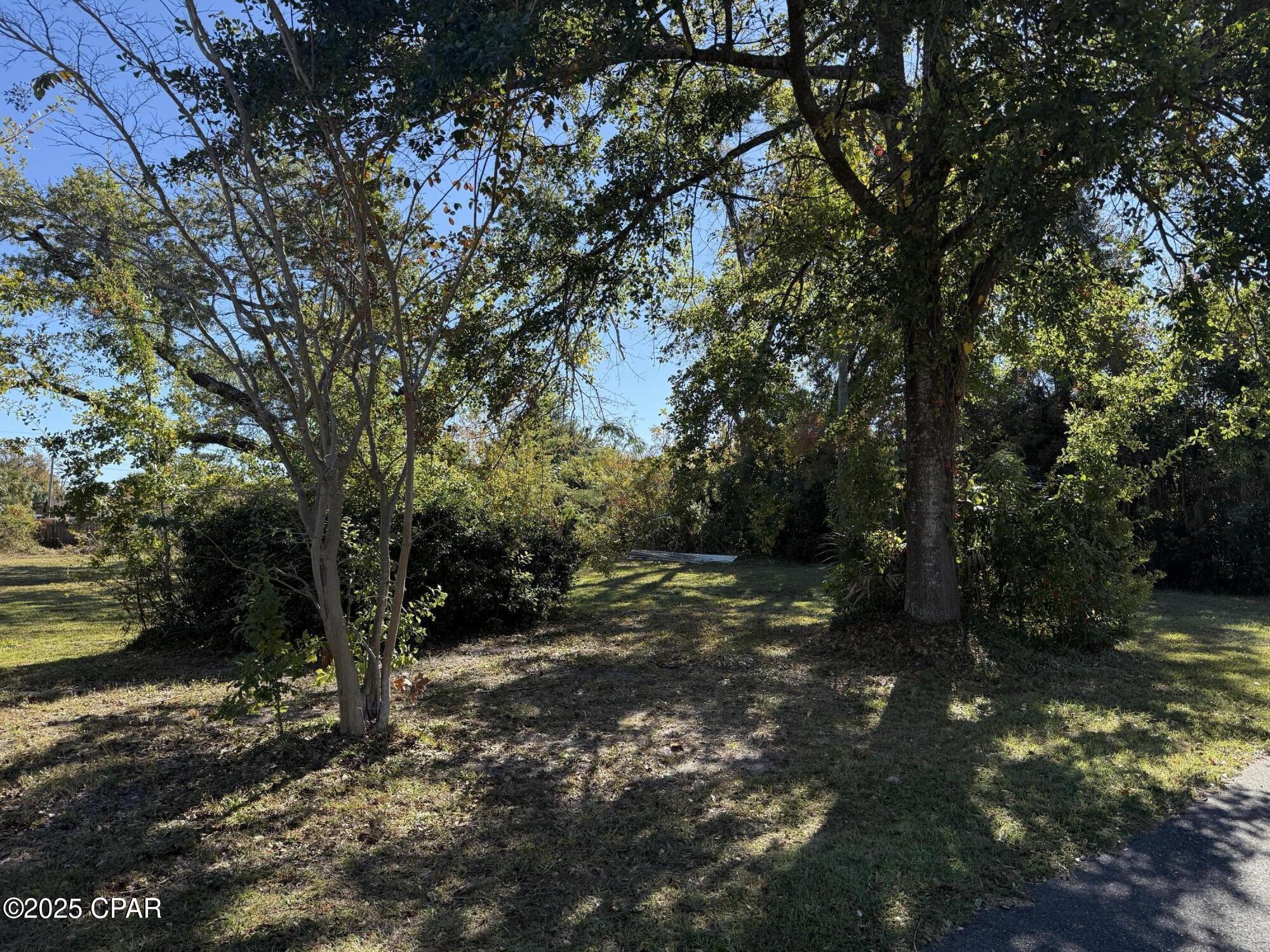 [No Recorded Subdiv] - Land