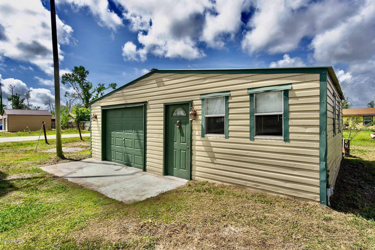 [No Recorded Subdiv] - Residential