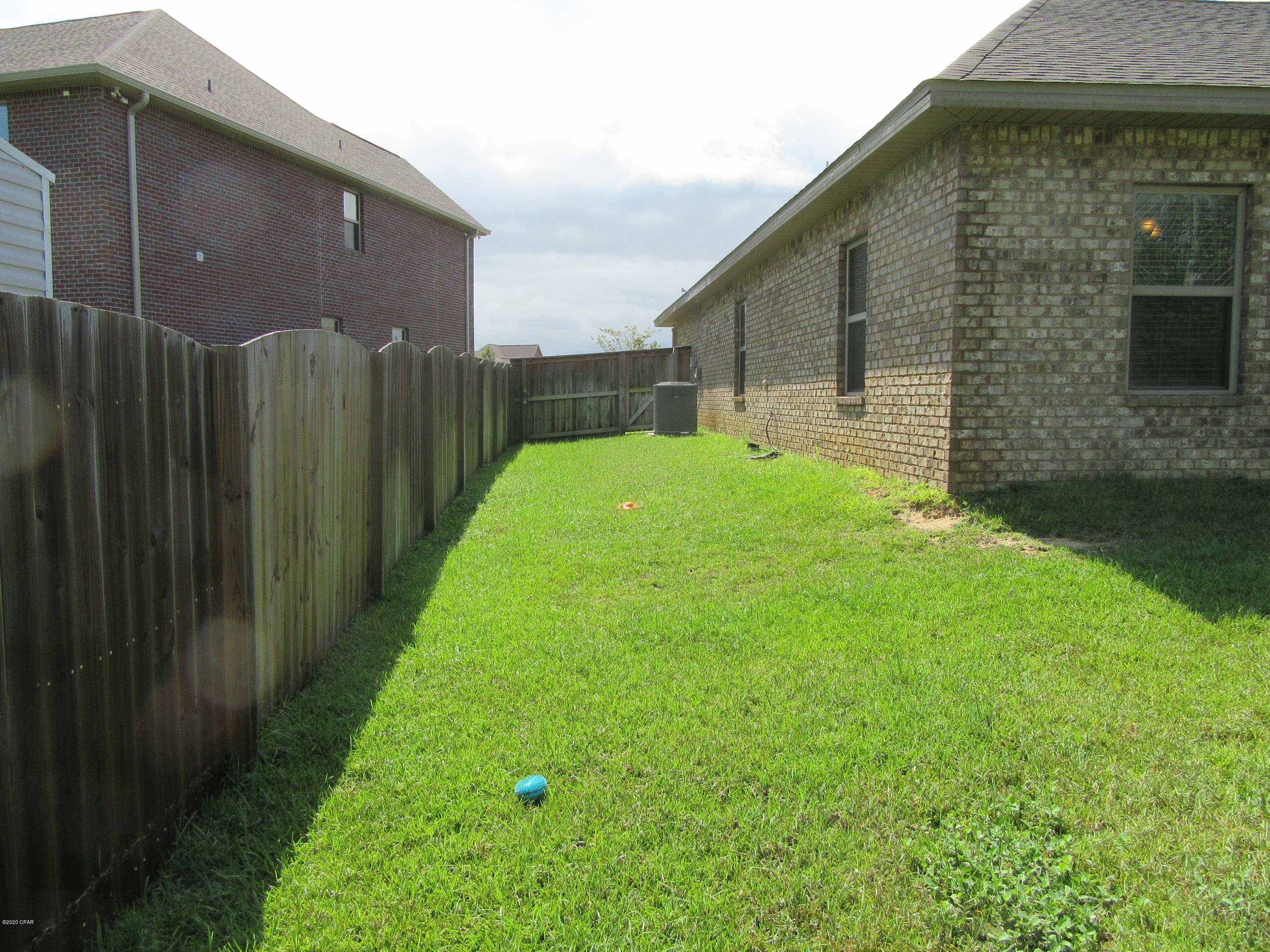 [No Recorded Subdiv] - Residential Lease