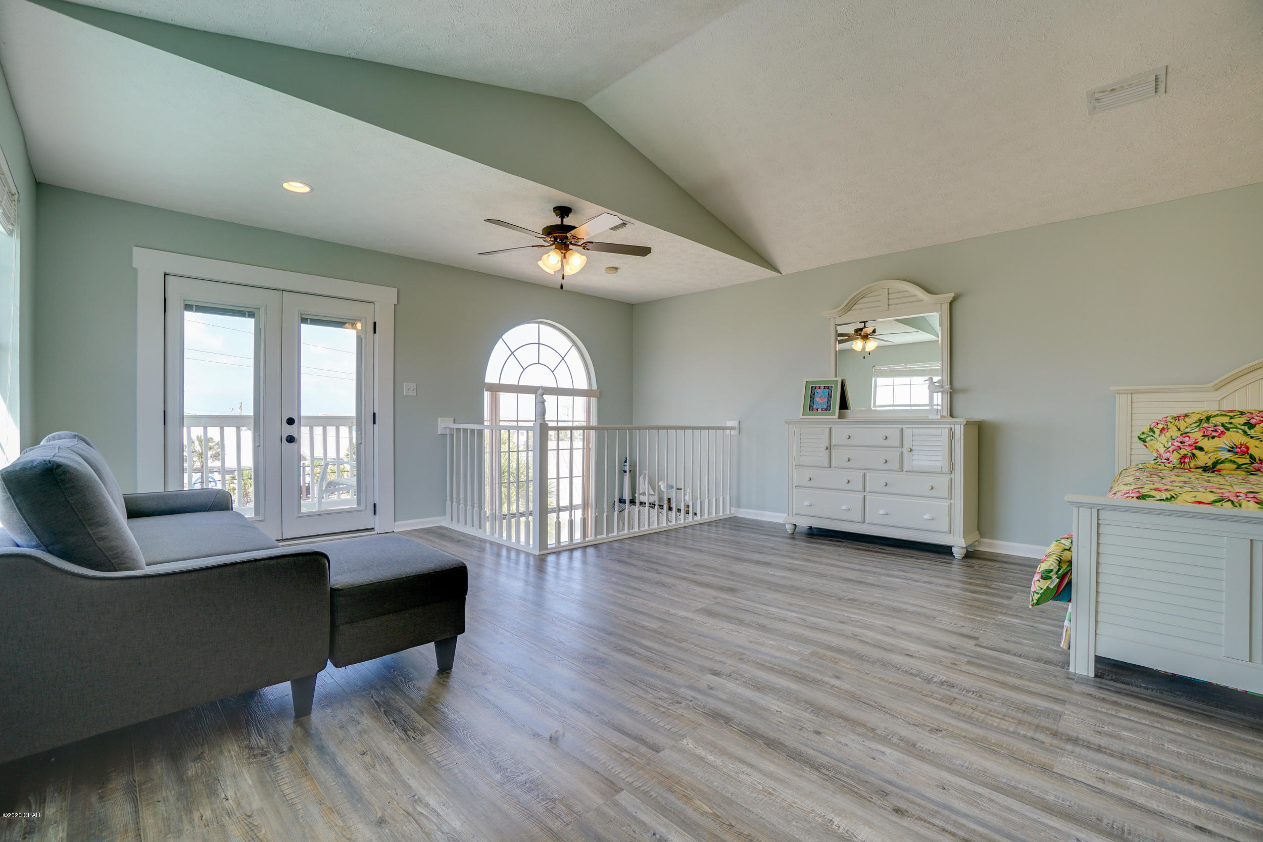 The Palms - Residential